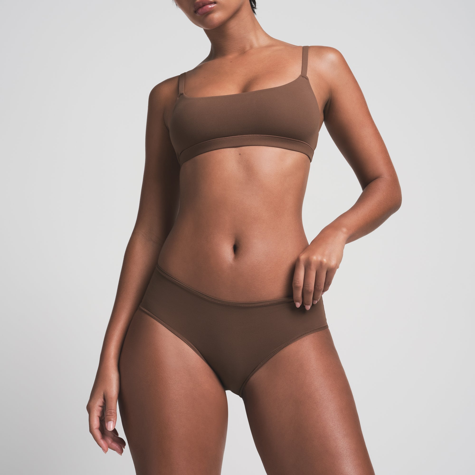 SKIMS FITS EVERYBODY BRIEF | JASPER - Sneaker Türkiye