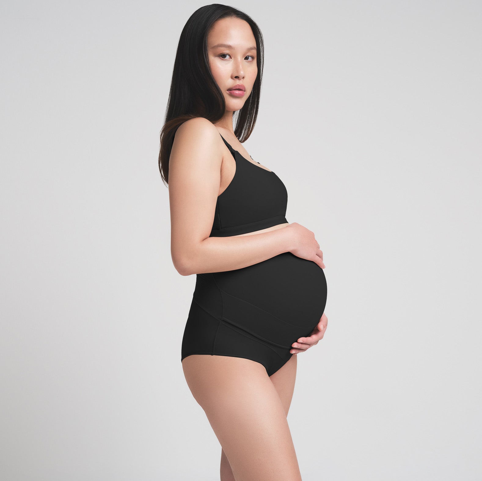 SKIMS FITS EVERYBODY MATERNITY BANDED HIGH-WAISTED BRIEF | ONYX - Sneaker Türkiye