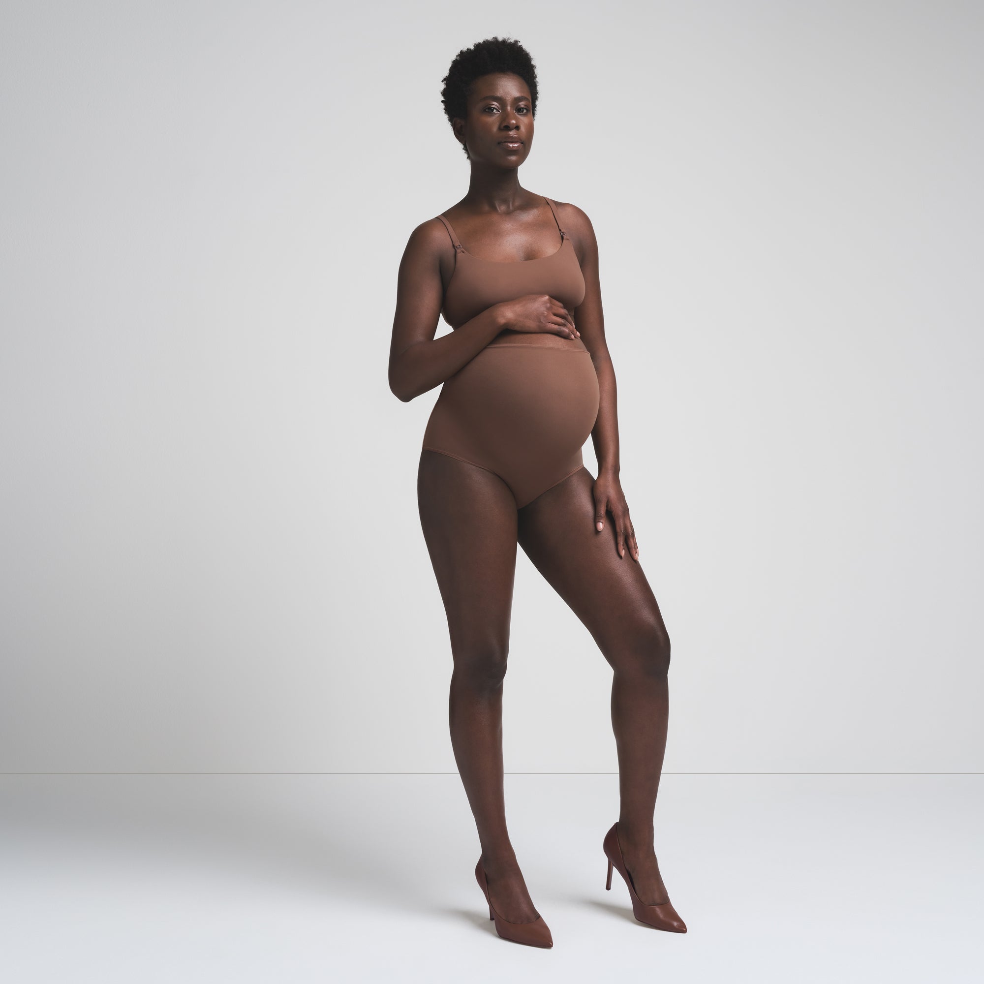 SKIMS FITS EVERYBODY MATERNITY HIGH-WAISTED BRIEF | JASPER - Sneaker Türkiye