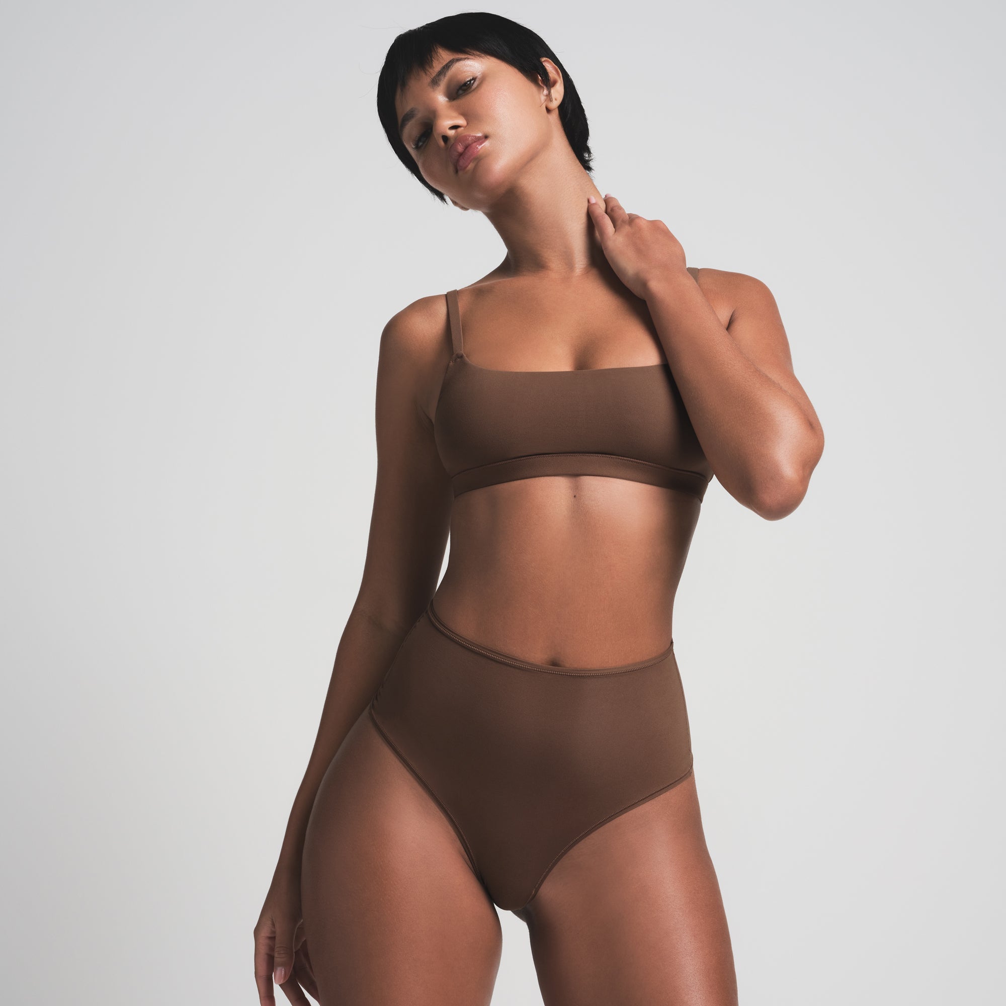 SKIMS FITS EVERYBODY HIGH-WAISTED THONG | JASPER - Sneaker Türkiye