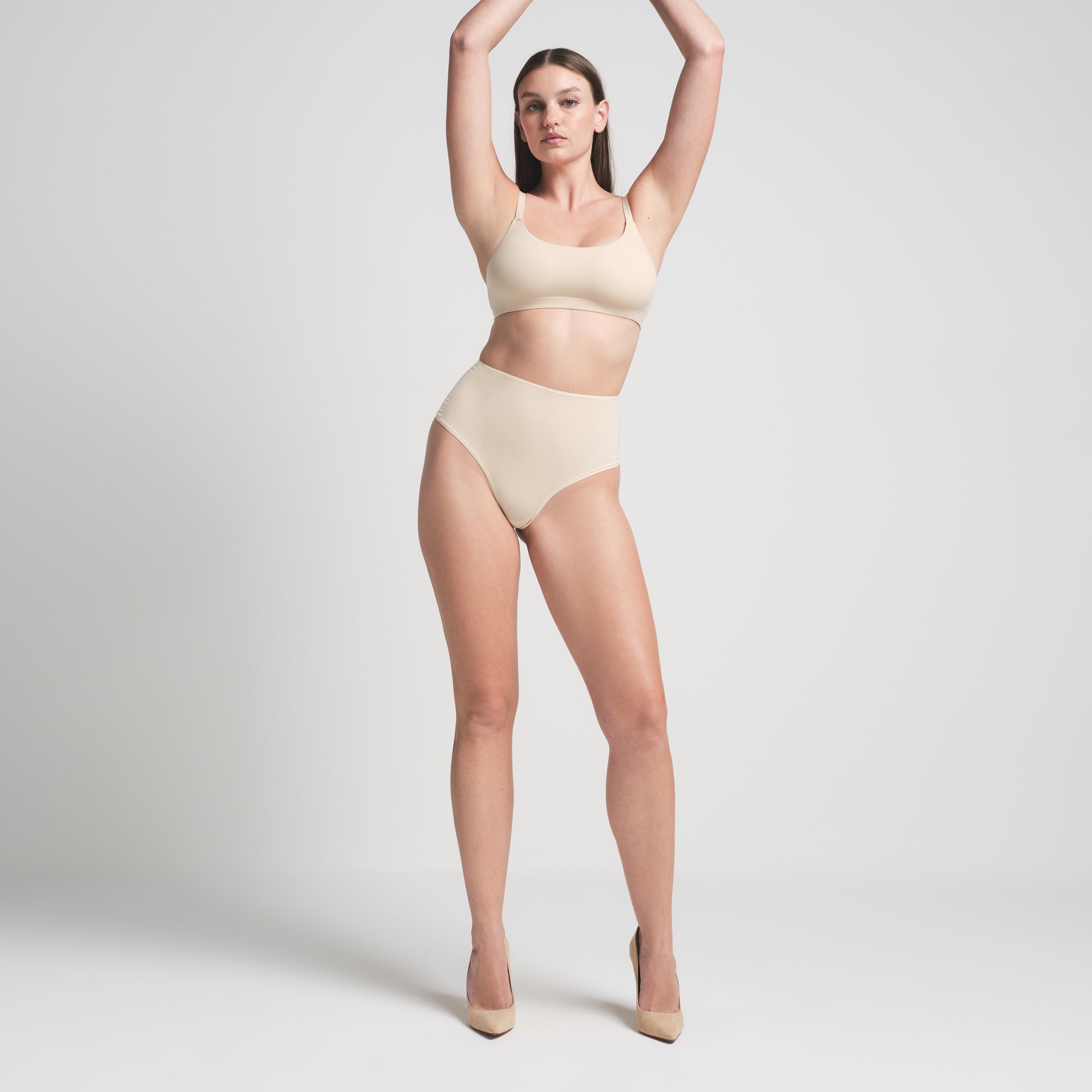 SKIMS FITS EVERYBODY HIGH-WAISTED THONG | SAND - Sneaker Türkiye