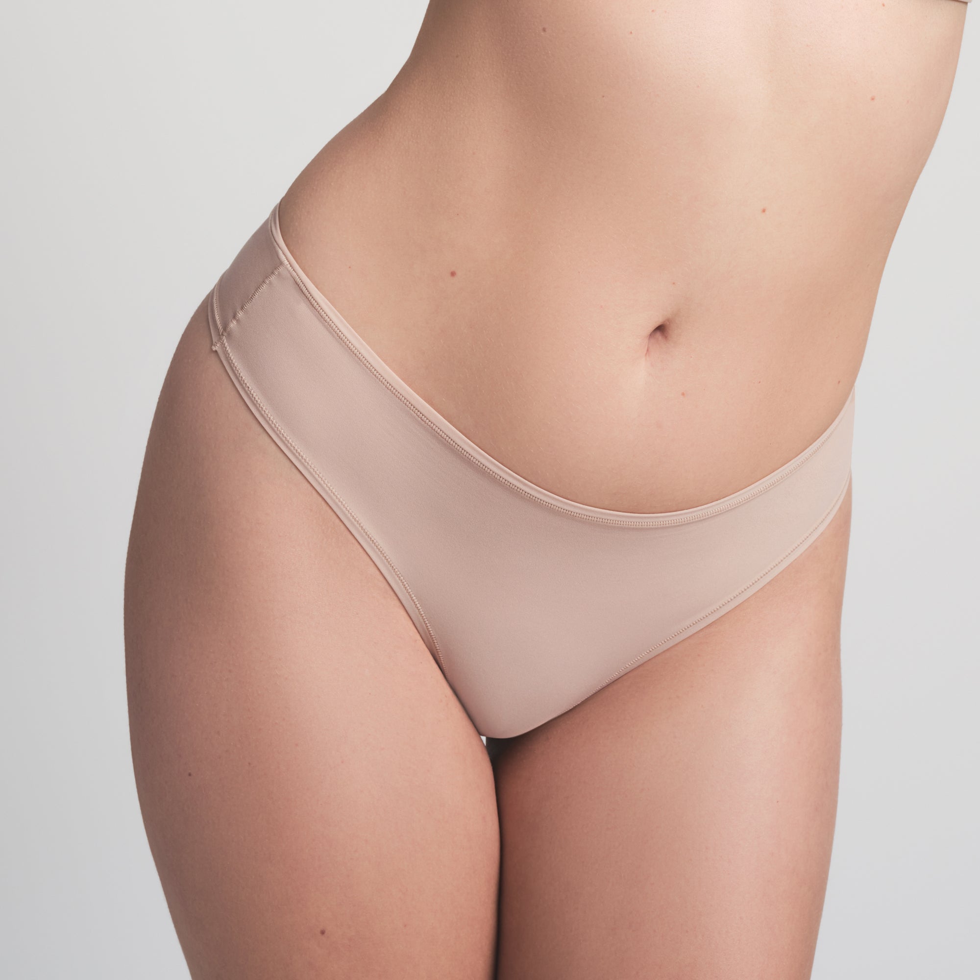 SKIMS FITS EVERYBODY THONG | MICA - Sneaker Türkiye