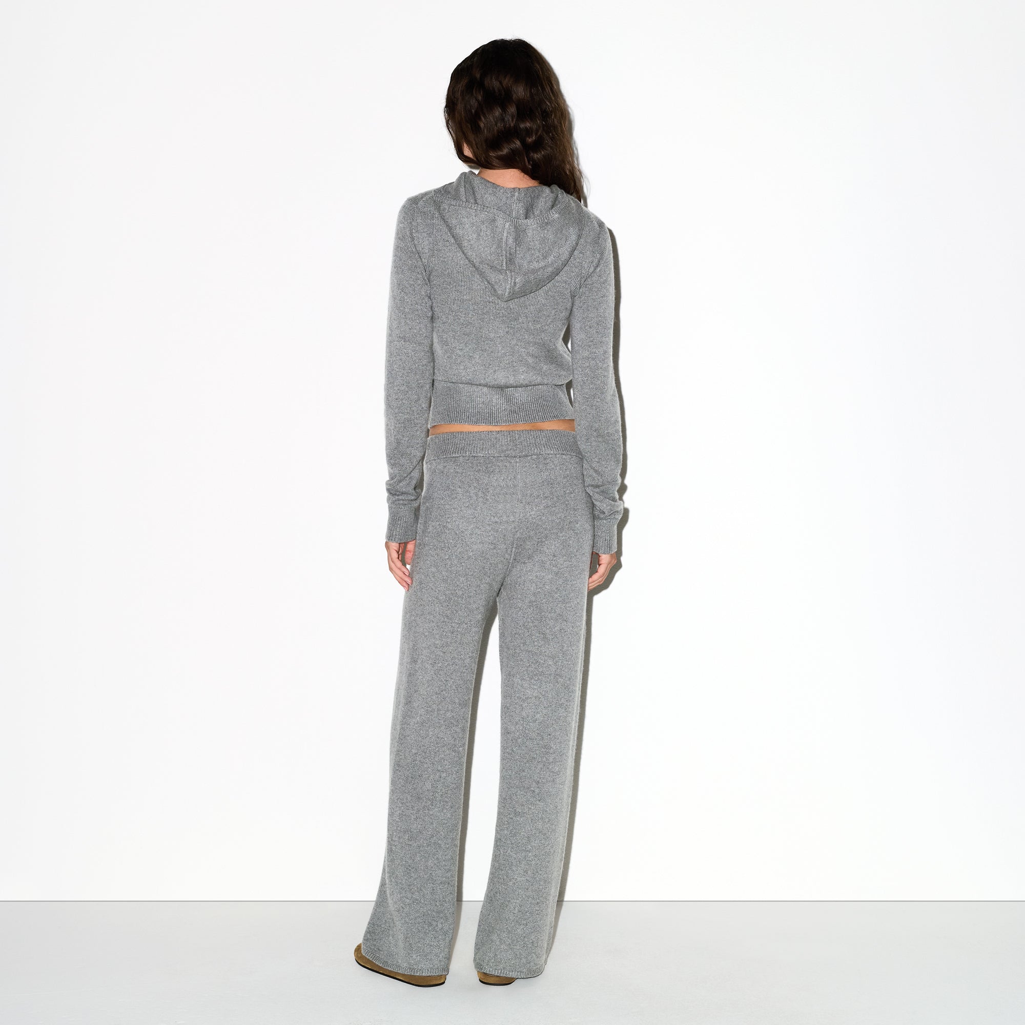 SKIMS CASHMERE WIDE LEG PANT | DARK HEATHER GREY - Sneaker Türkiye