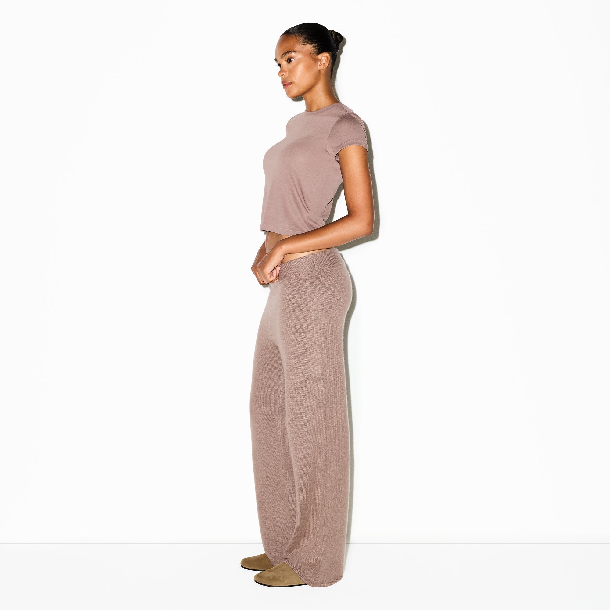 SKIMS CASHMERE WIDE LEG PANT | UMBER - Sneaker Türkiye