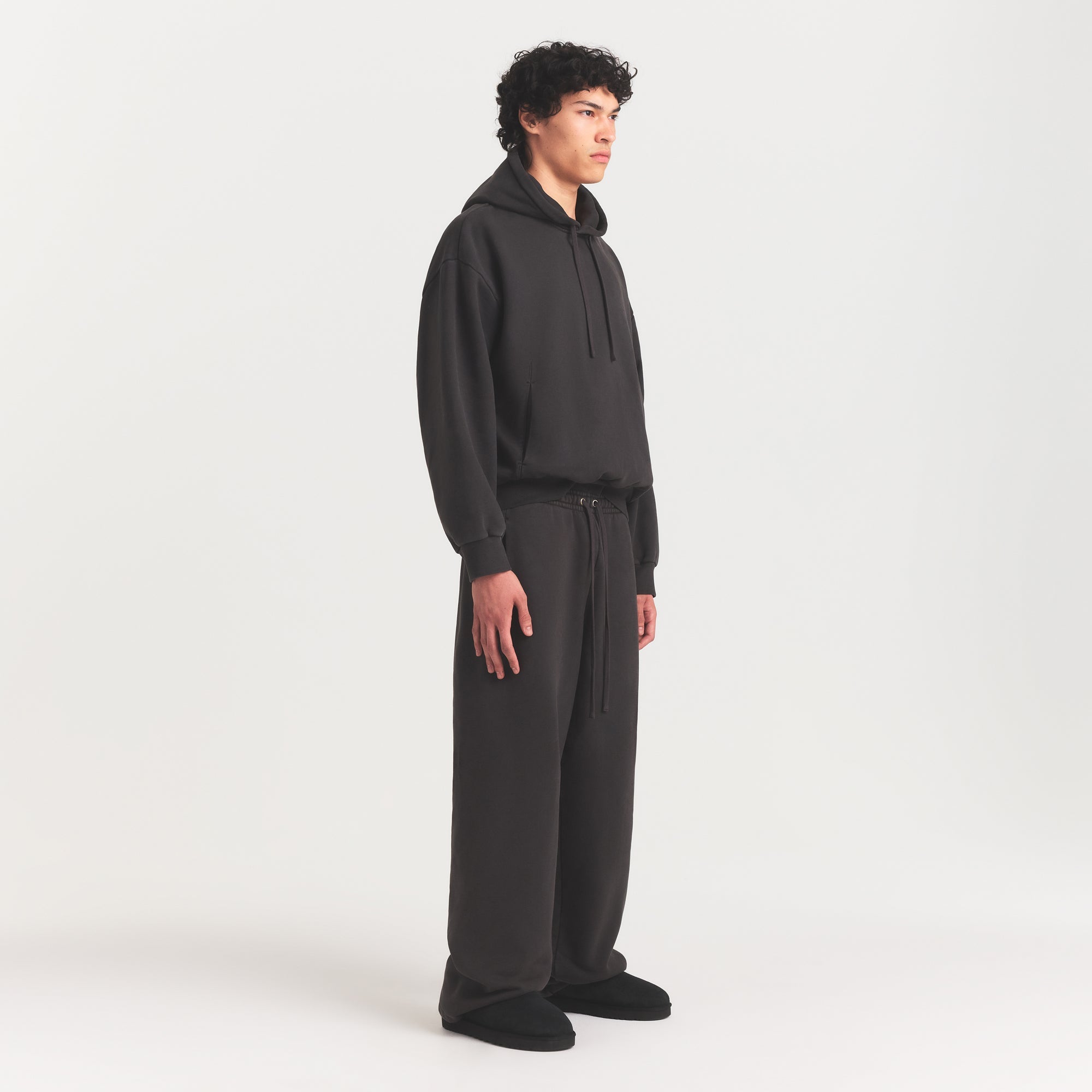 SKIMS HEAVYWEIGHT FLEECE MENS STRAIGHT LEG PANT | WASHED ONYX - Sneaker Türkiye