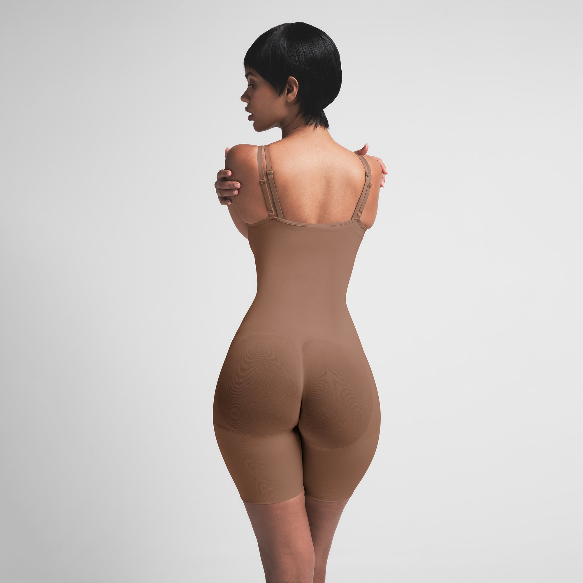 SKIMS SEAMLESS SCULPT BUTT LIFTING OPEN BUST BODYSUIT | JASPER - Sneaker Türkiye