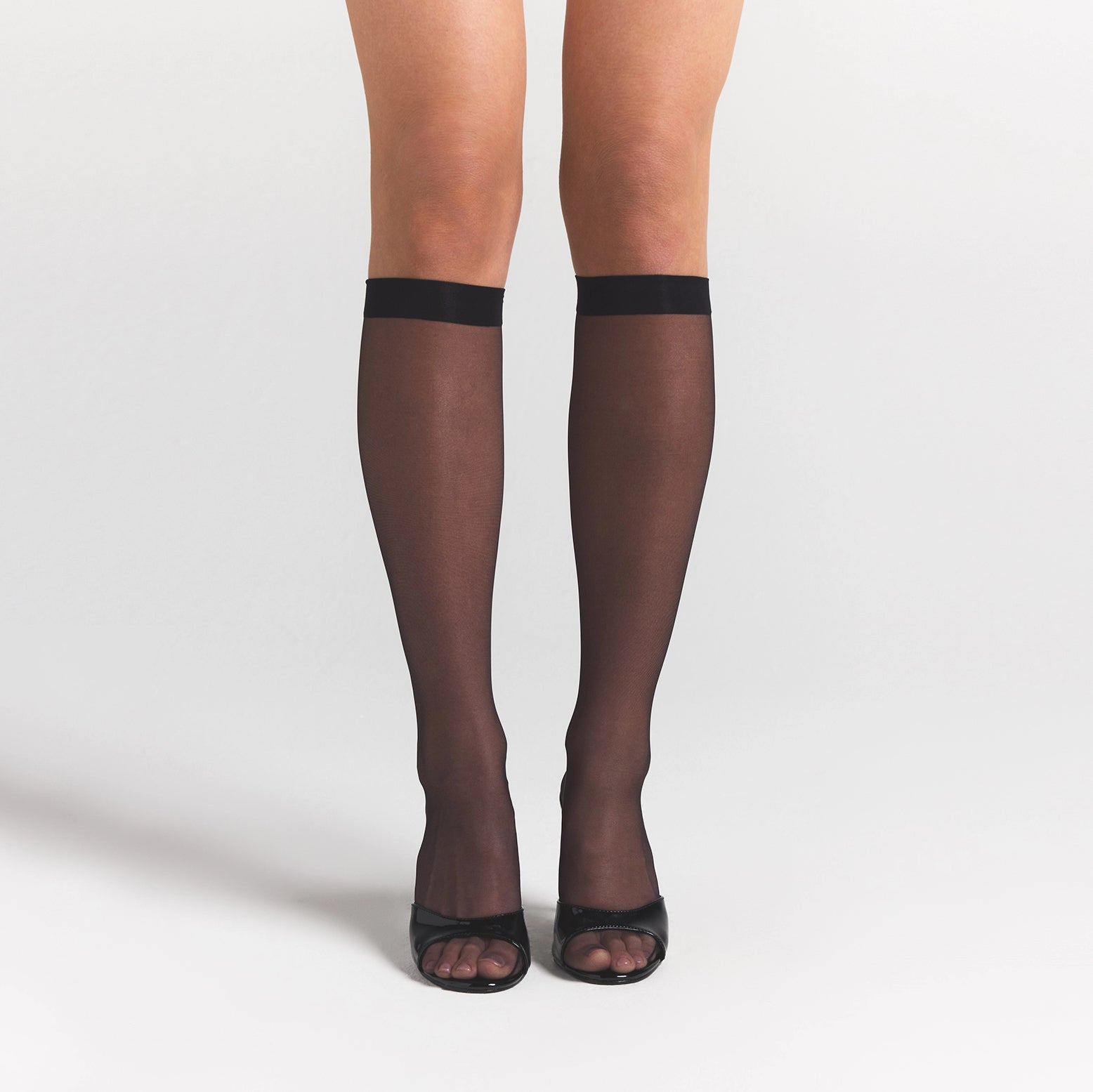 SKIMS HOSIERY KNEE HIGH SOCK | ONYX - Sneaker Türkiye