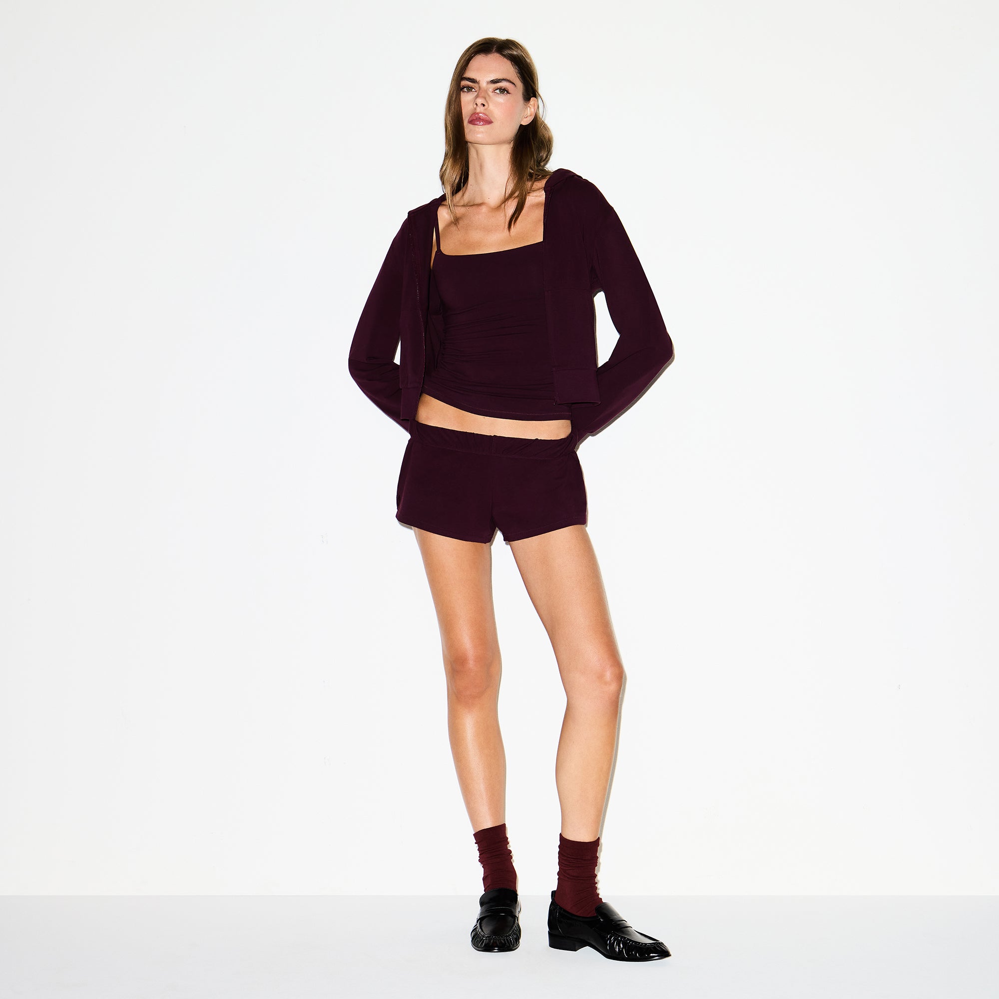 SKIMS COTTON JERSEY LOOSE SHORT | CURRANT - Sneaker Türkiye