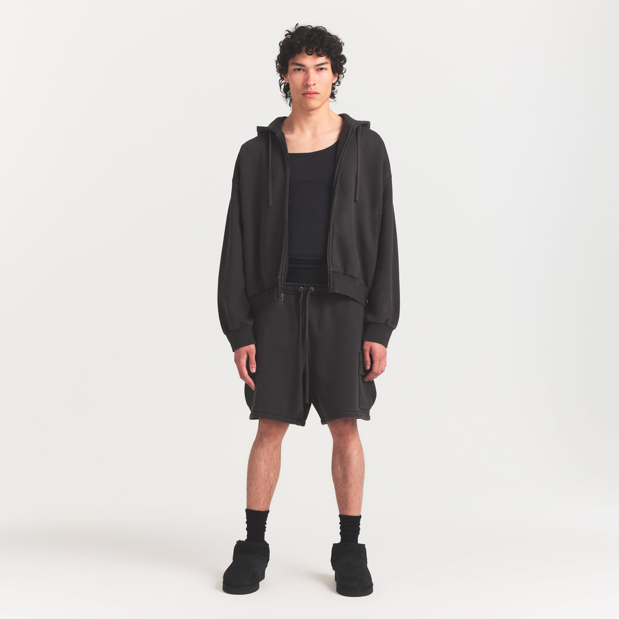 SKIMS HEAVYWEIGHT FLEECE MENS CARGO SHORT | WASHED ONYX - Sneaker Türkiye