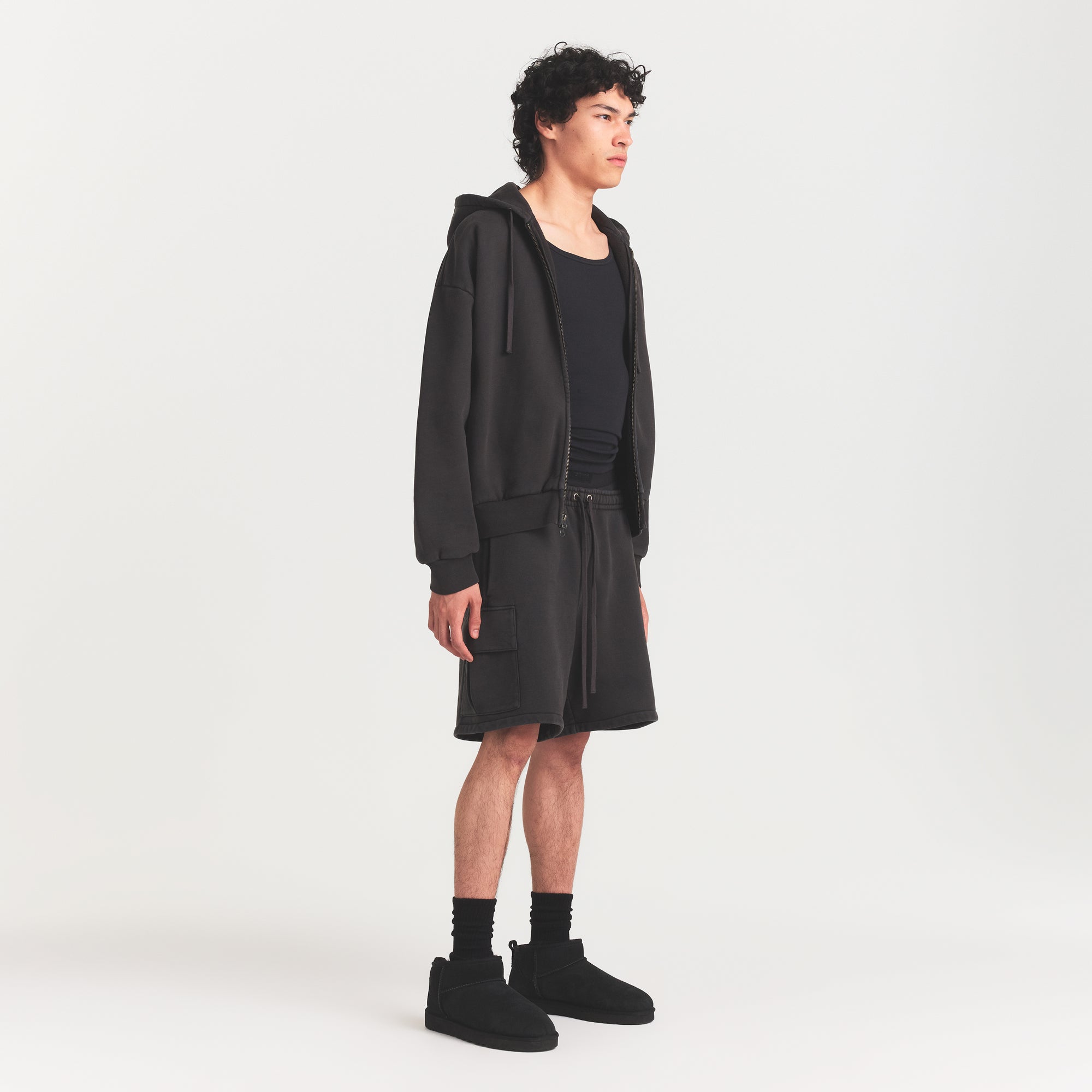 SKIMS HEAVYWEIGHT FLEECE MENS CARGO SHORT | WASHED ONYX - Sneaker Türkiye