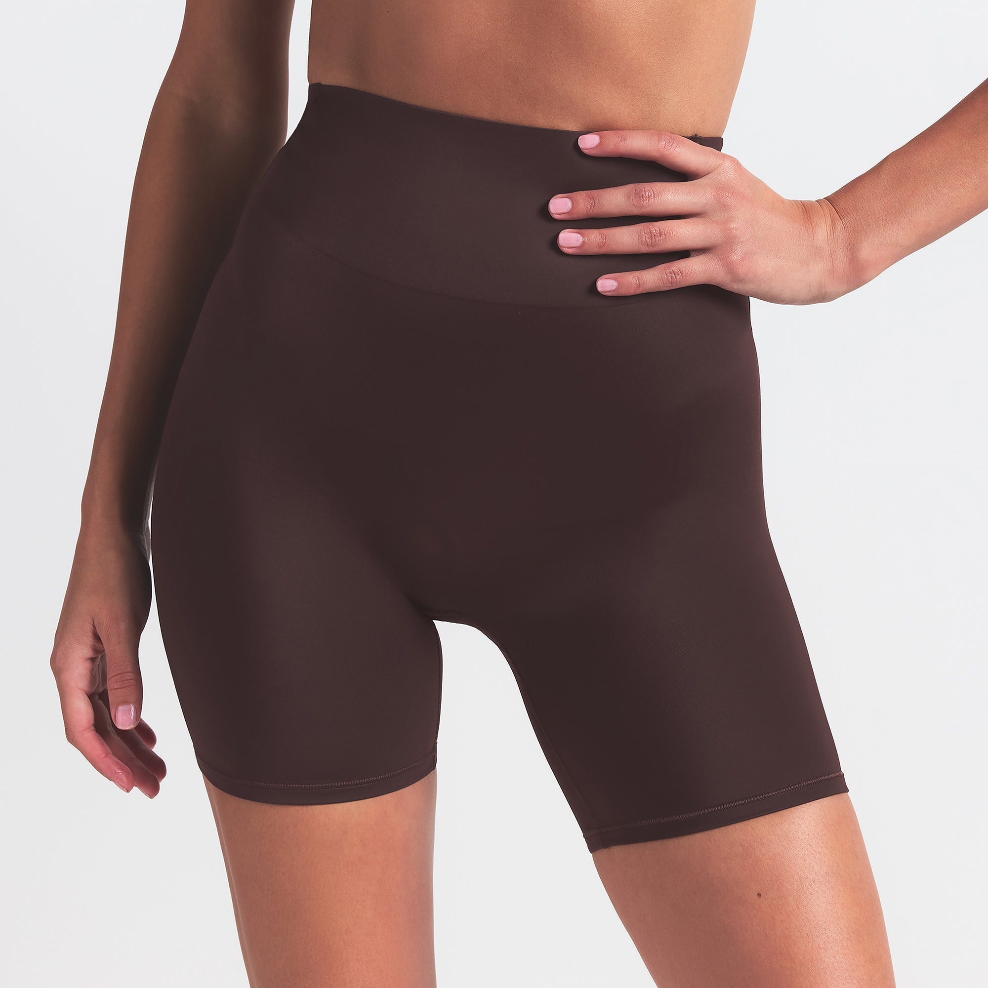 NikeSKIMS SHINE BONDED WAIST 5″ BIKER SHORT | PHOENIX - Sneaker Türkiye