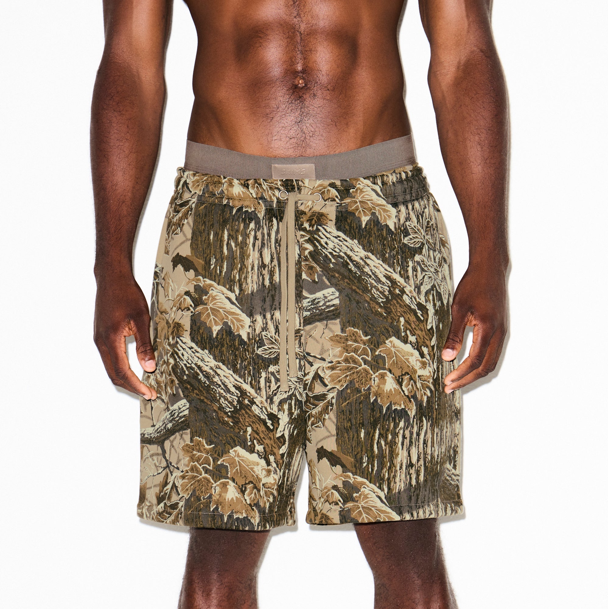 SKIMS HEAVYWEIGHT FLEECE MENS REALTREE RELAXED SHORT | REALTREE CAMO PRINT - Sneaker Türkiye