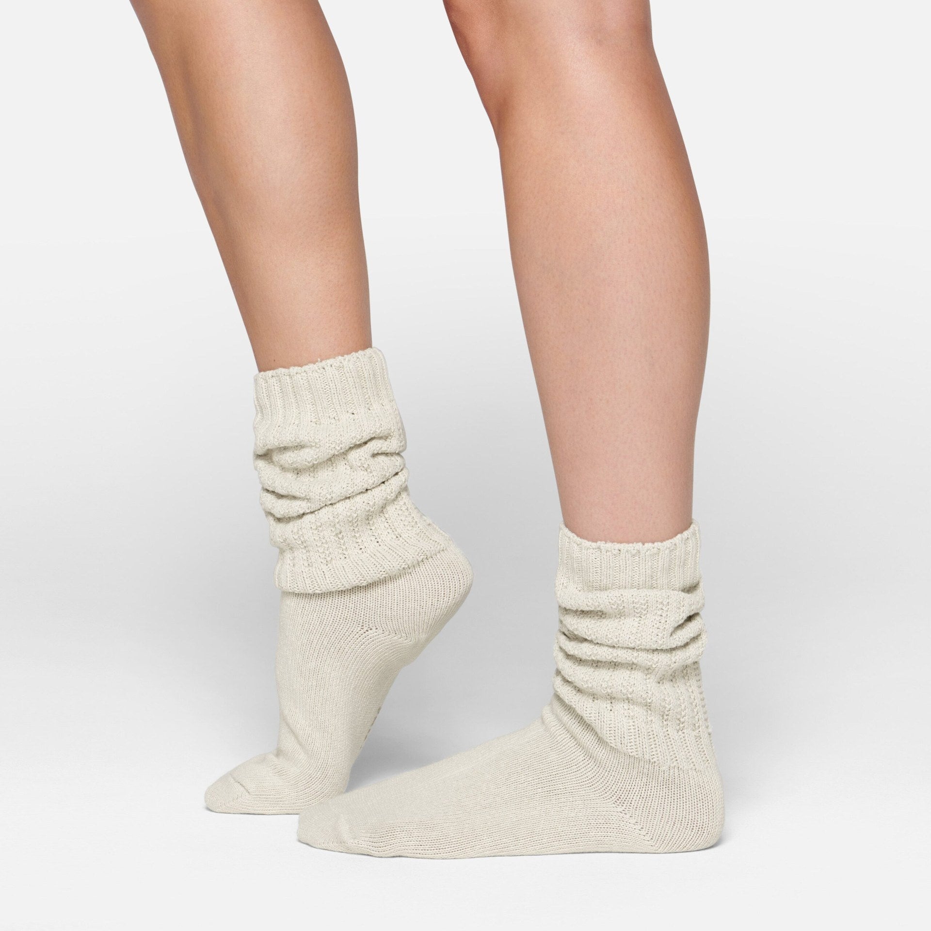 SKIMS SLOUCH SOCK | BONE - Sneaker Türkiye