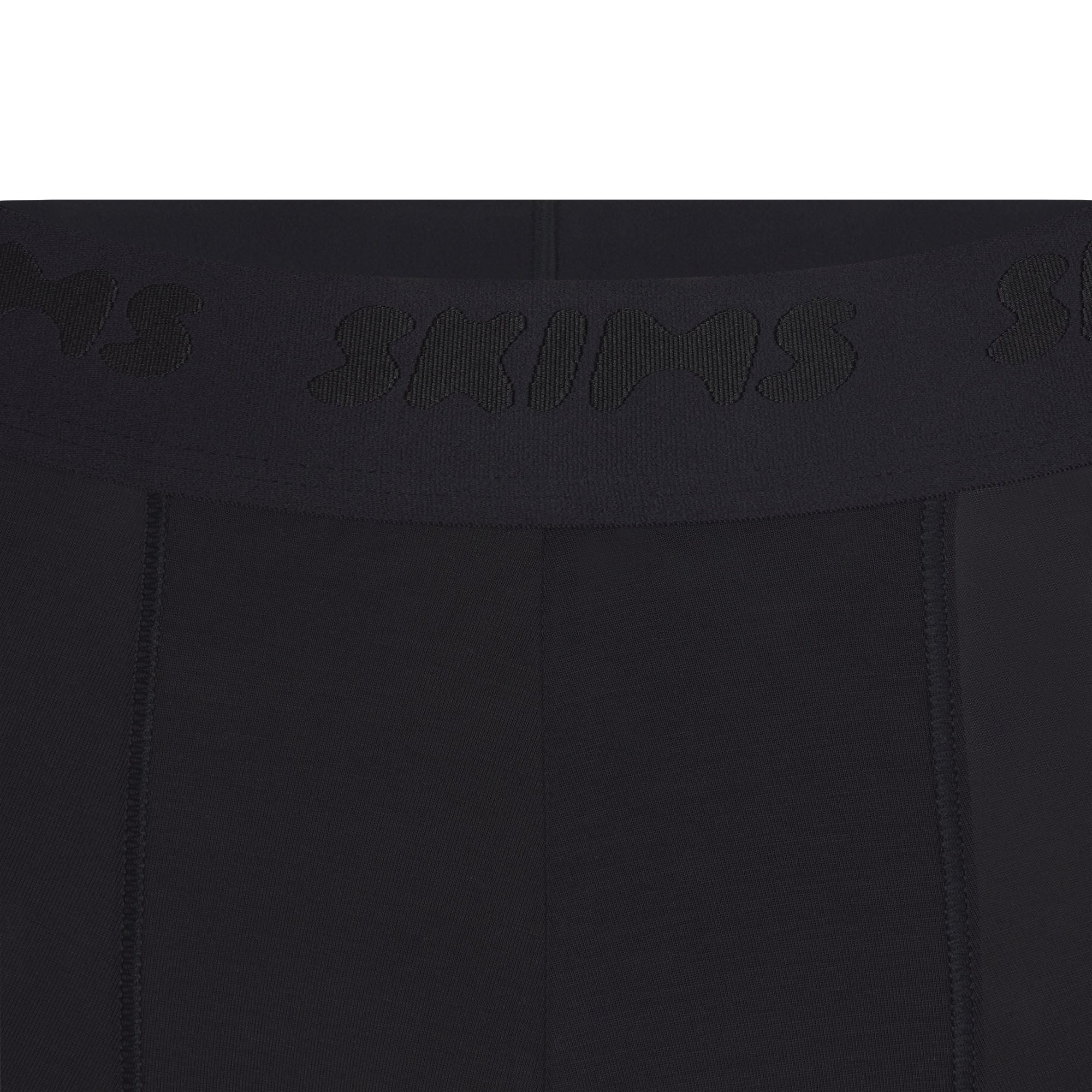 SKIMS STRETCH MENS 3″ BOXER BRIEF | OBSIDIAN - Sneaker Türkiye