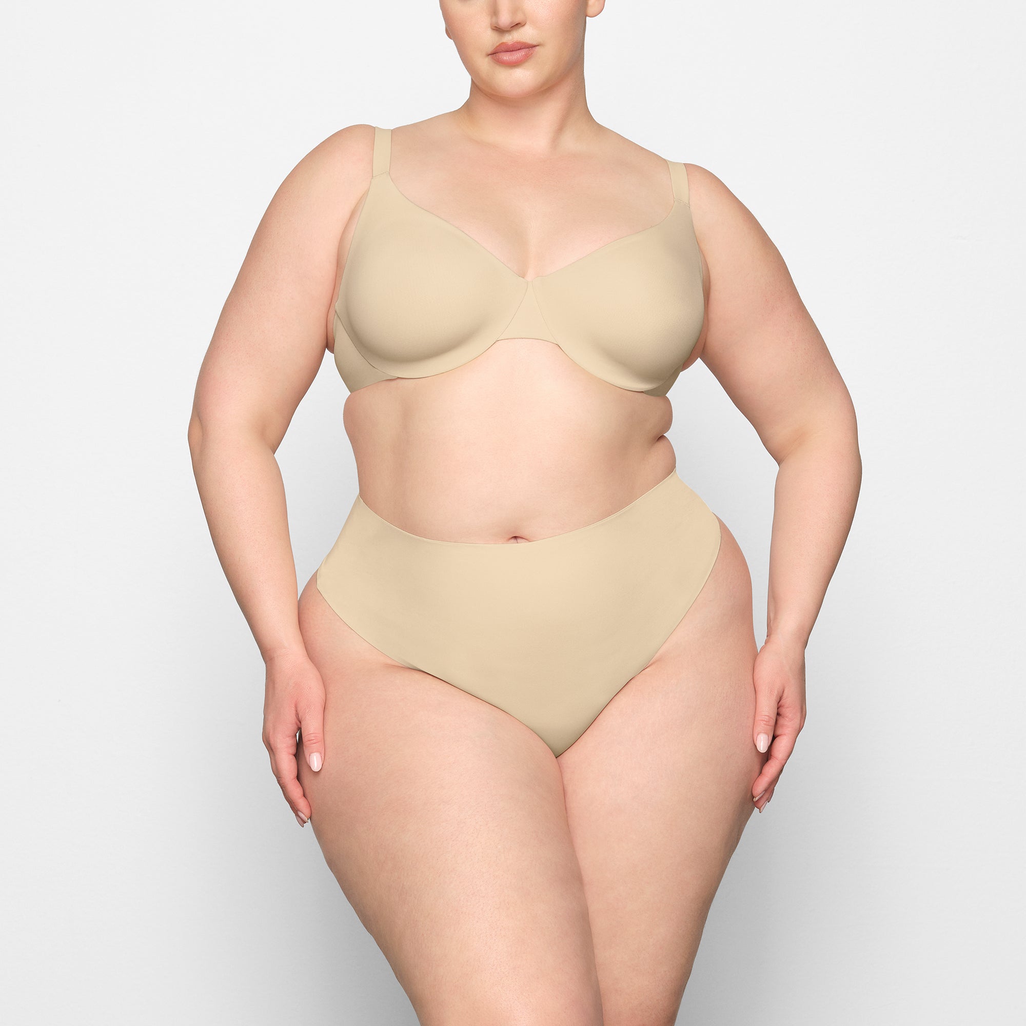 SKIMS SMOOTHING INTIMATES UNLINED FULL COVERAGE BRA | SAND - Sneaker Türkiye