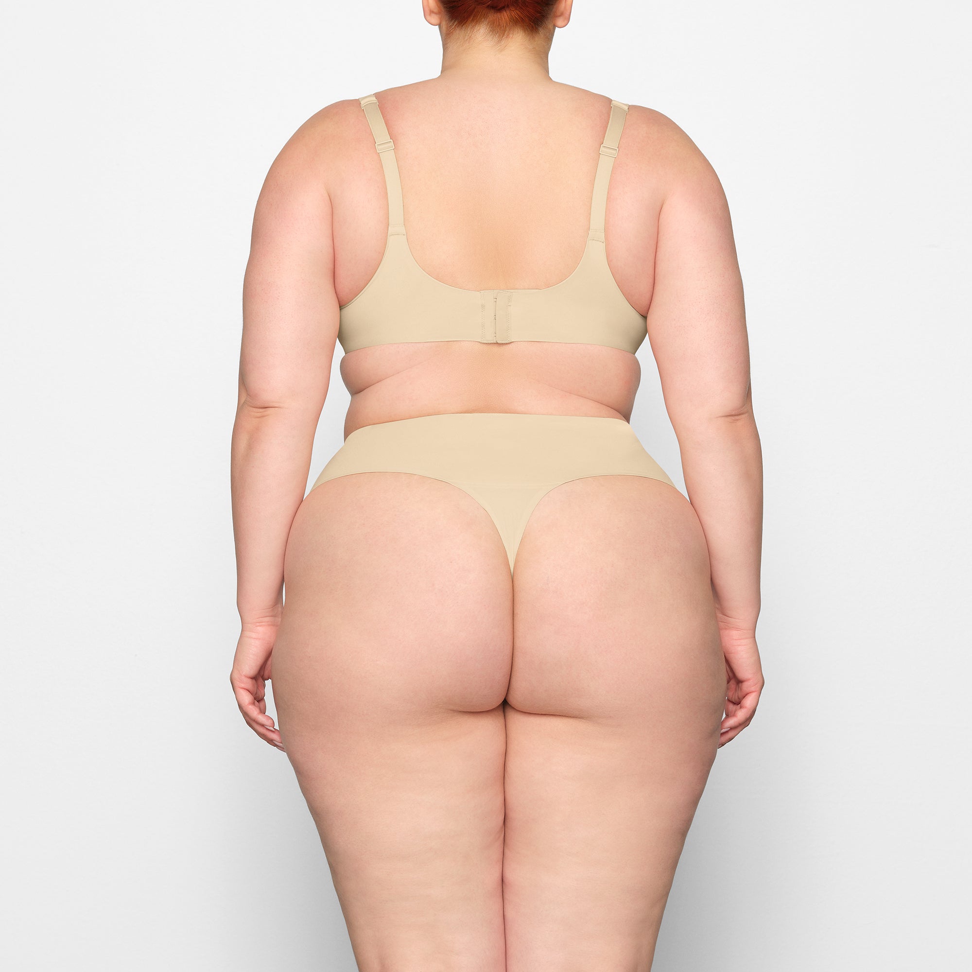 SKIMS SMOOTHING INTIMATES UNLINED FULL COVERAGE BRA | SAND - Sneaker Türkiye