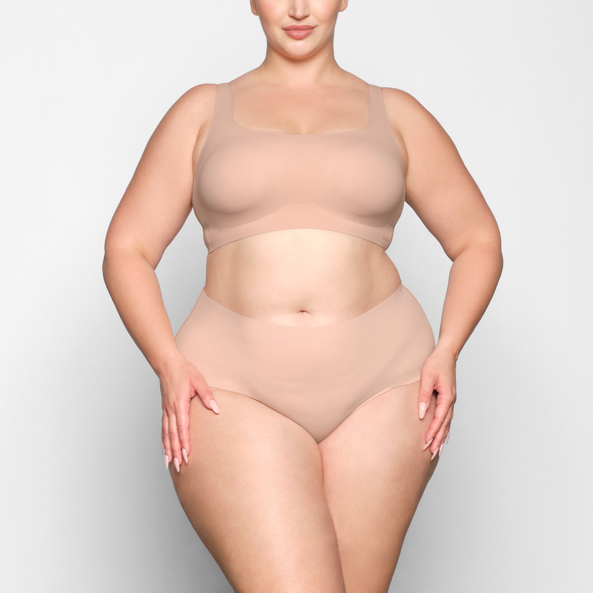 SKIMS NAKED SCOOP BRALETTE | MICA - Sneaker Türkiye