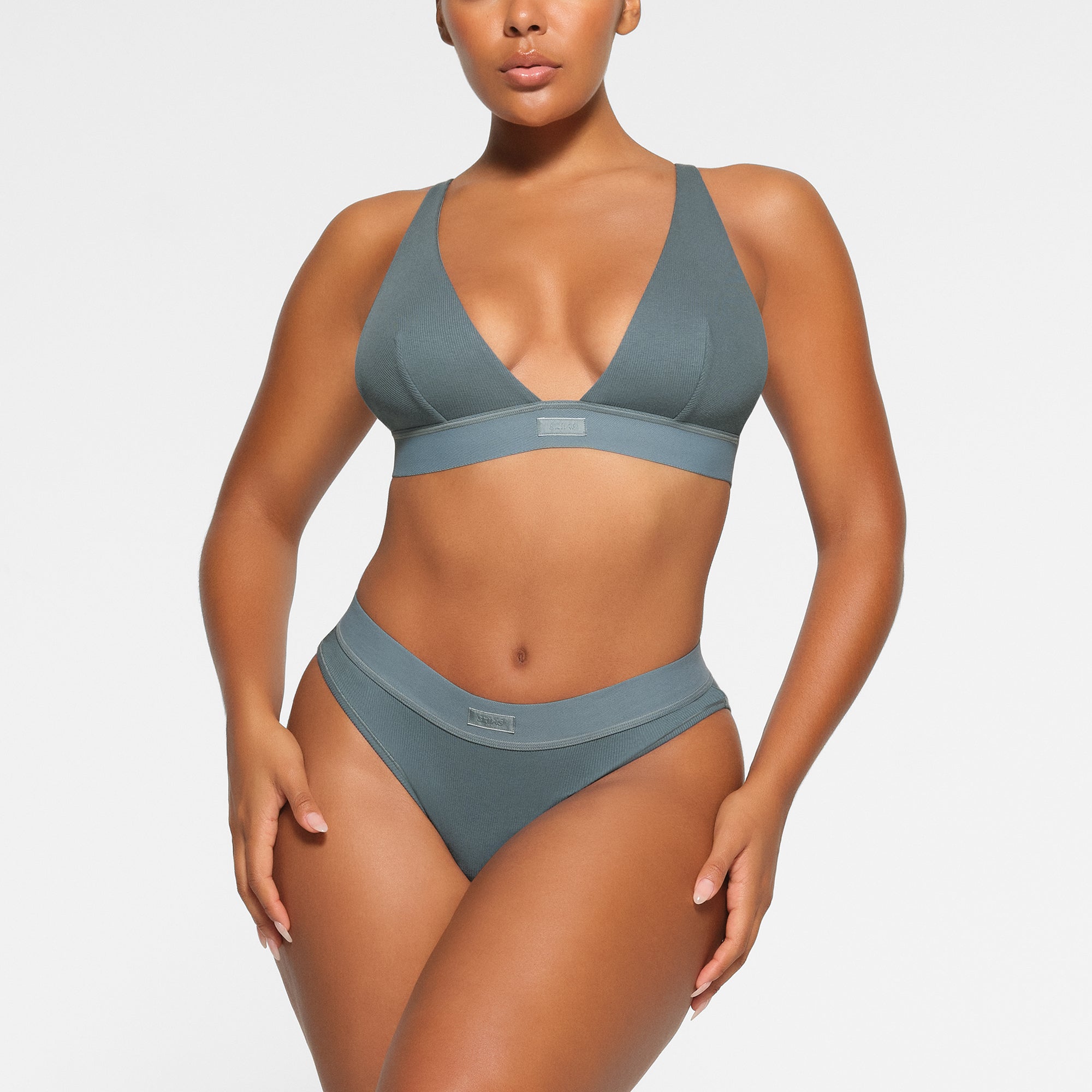 SKIMS COTTON RIB PLUNGE BRALETTE | KYANITE - Sneaker Türkiye