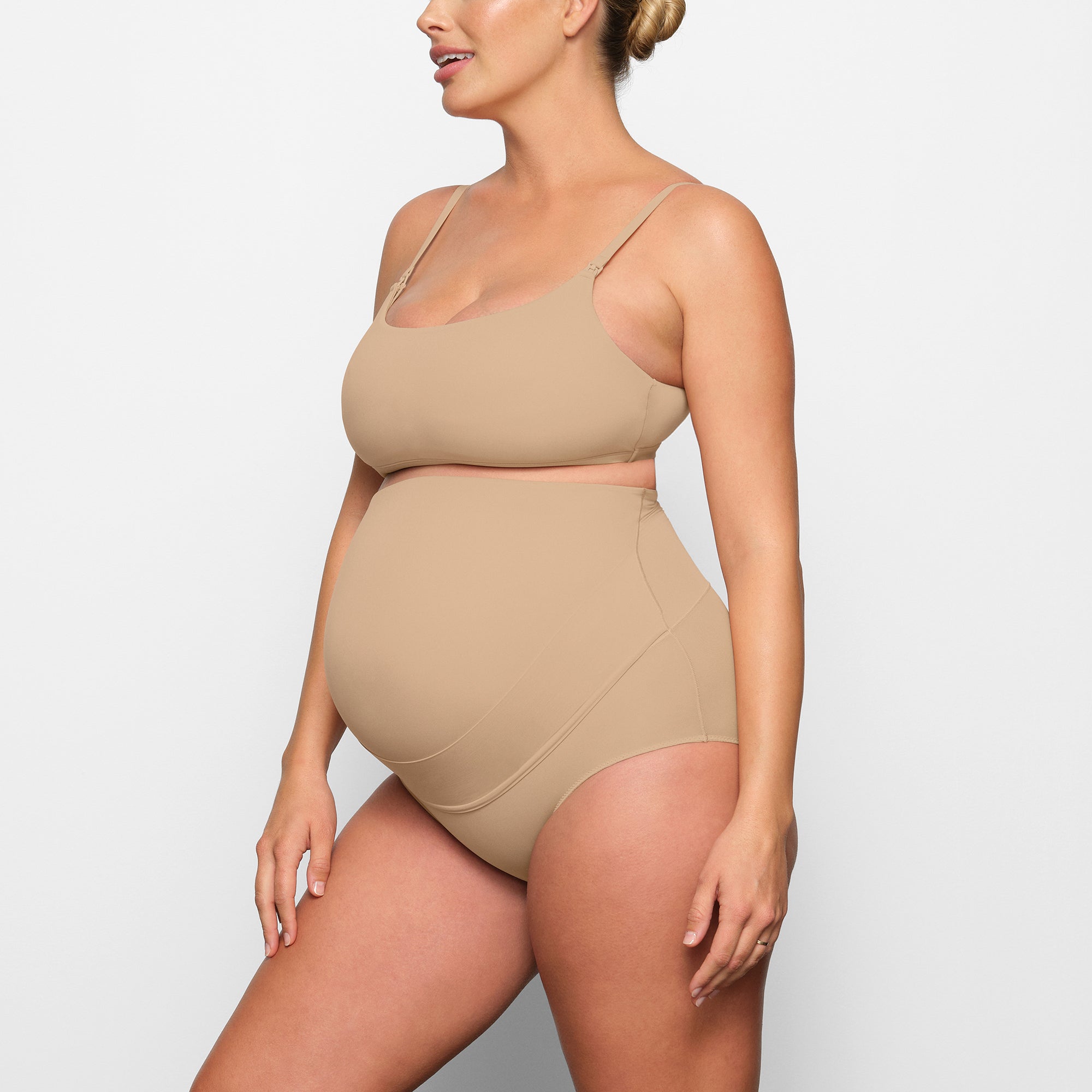 SKIMS FITS EVERYBODY MATERNITY PUMPING SCOOP BRALETTE | CLAY - Sneaker Türkiye