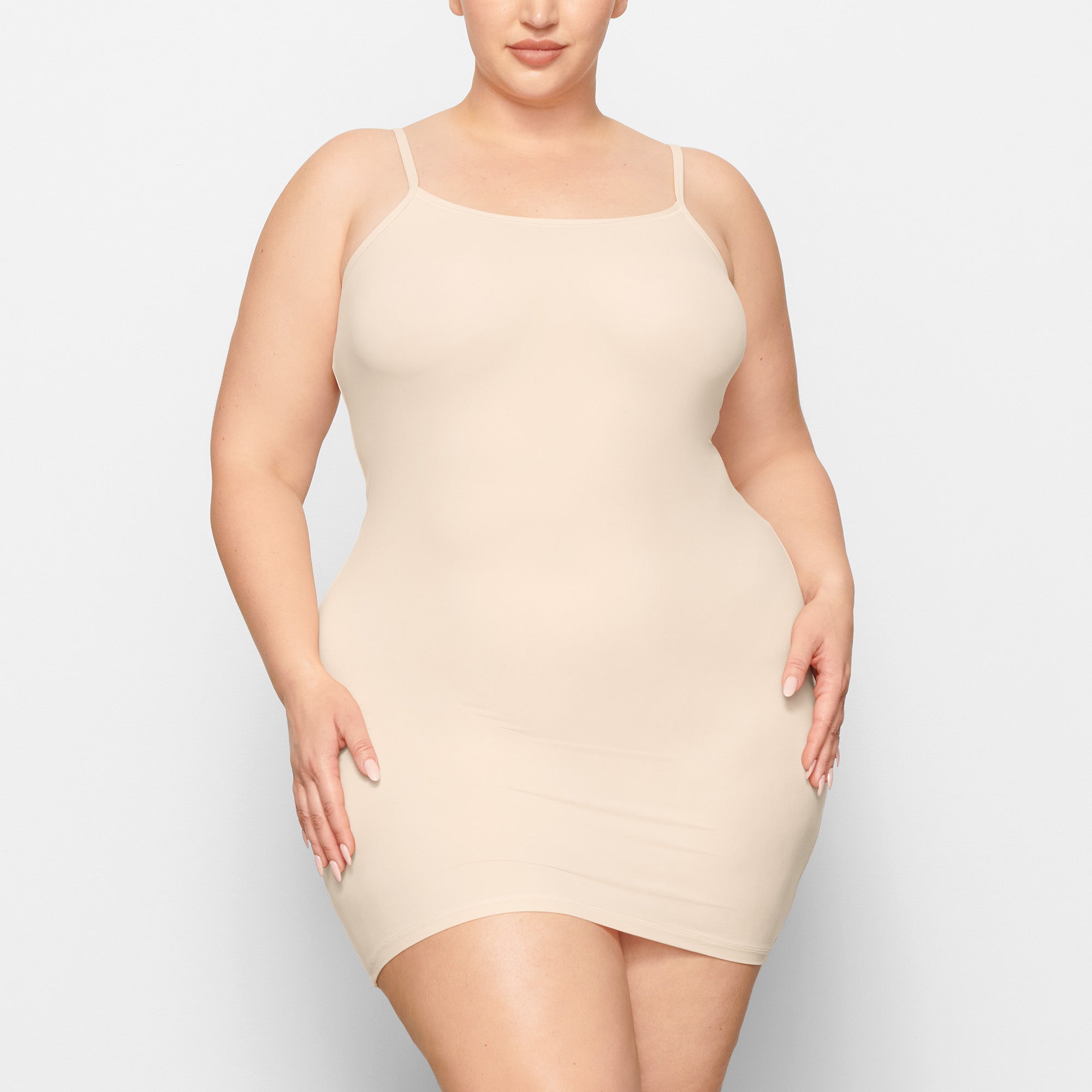 SKIMS FITS EVERYBODY SLIP DRESS | SAND - Sneaker Türkiye