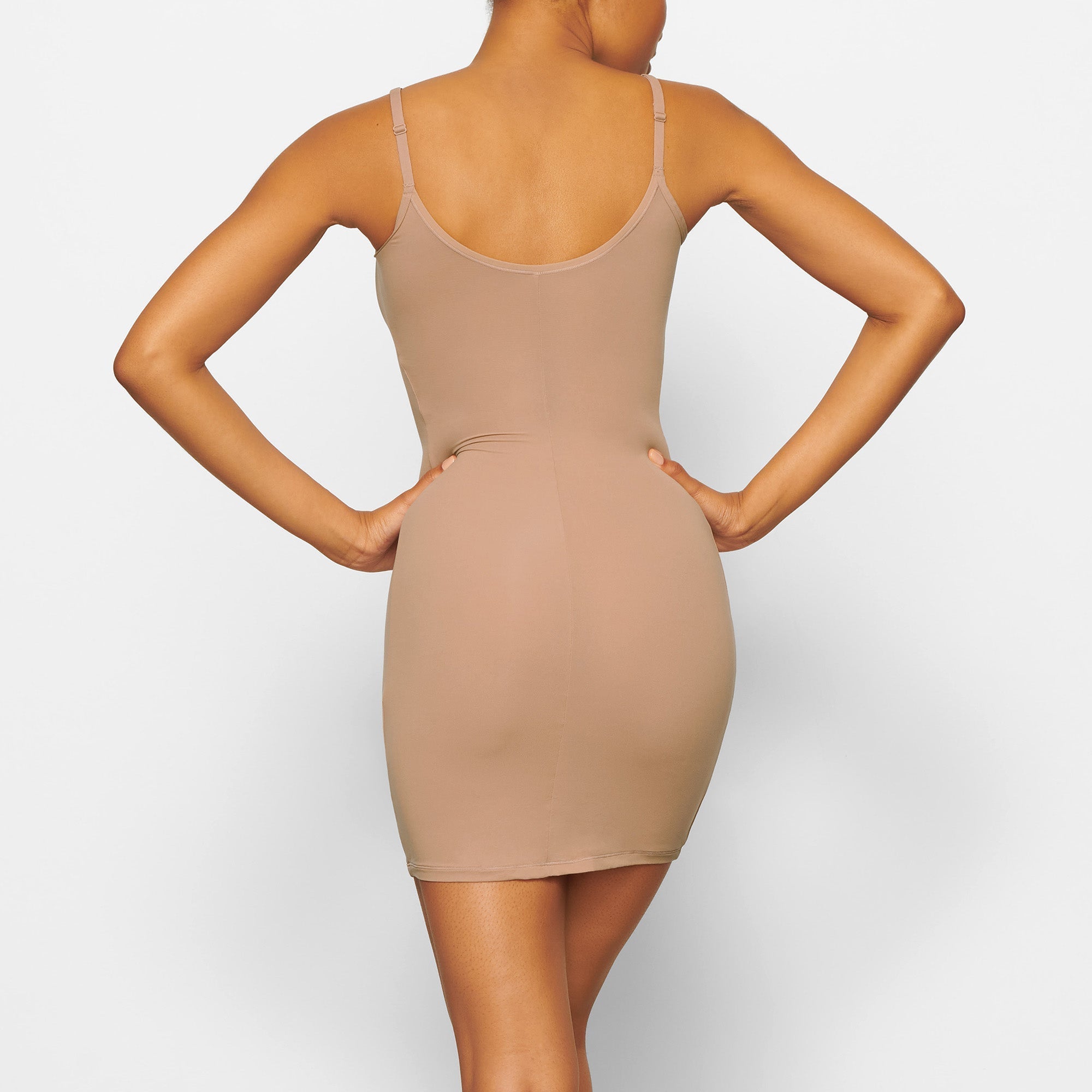 SKIMS FITS EVERYBODY SLIP DRESS | SIENNA - Sneaker Türkiye