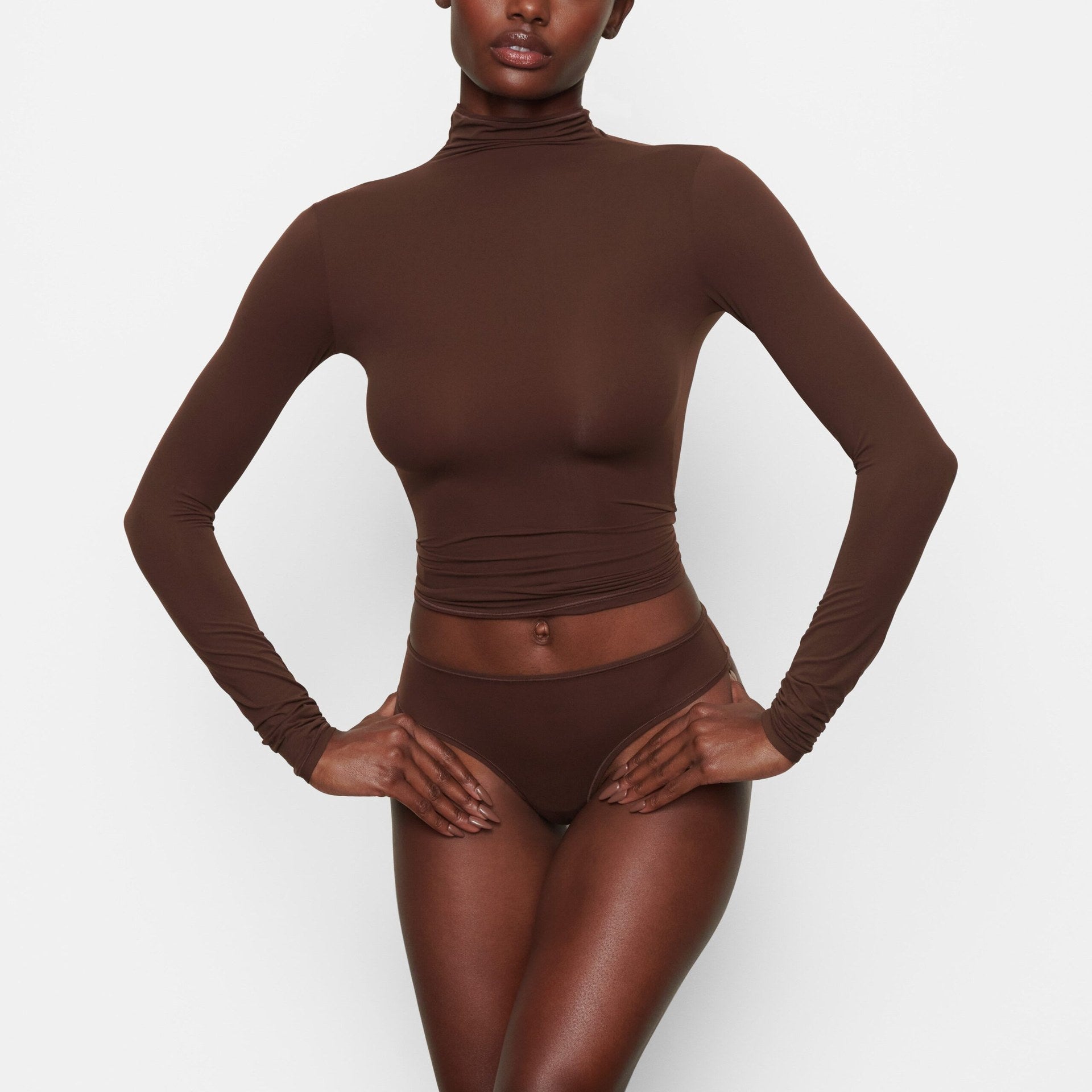 SKIMS FITS EVERYBODY TURTLENECK TOP | COCOA - Sneaker Türkiye