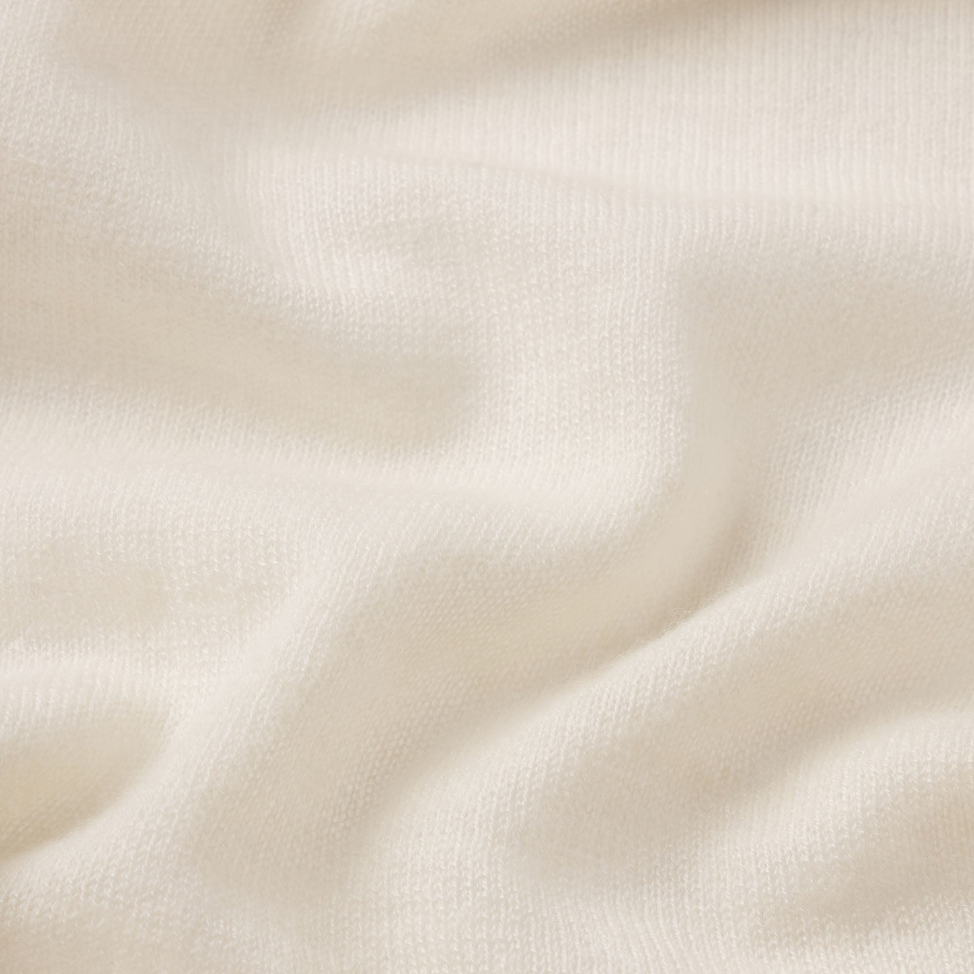 SKIMS FEATHERWEIGHT CASHMERE LONG SLEEVE TOP | EGRET - Sneaker Türkiye
