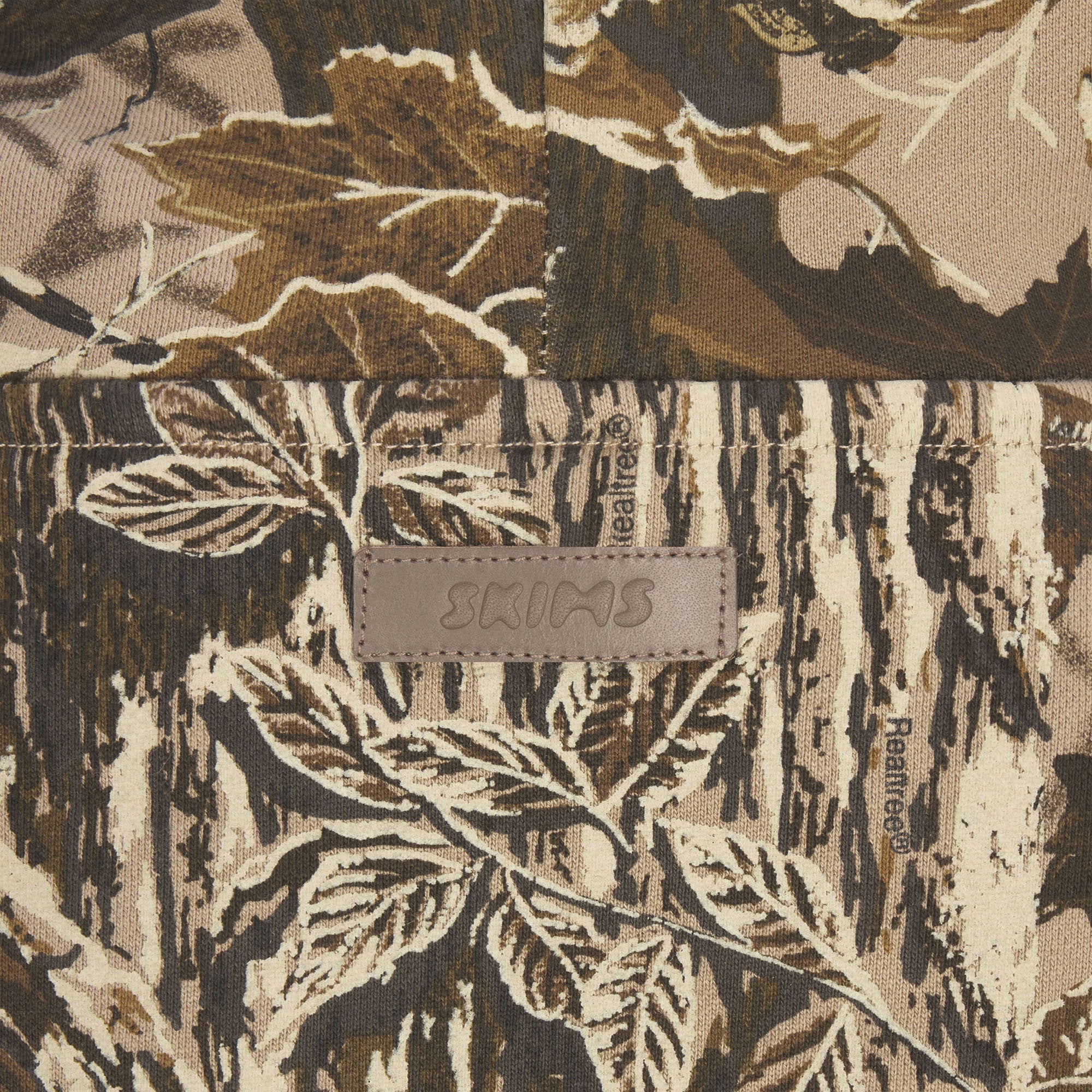SKIMS HEAVYWEIGHT FLEECE MENS REALTREE RELAXED SHORT | REALTREE CAMO PRINT - Sneaker Türkiye