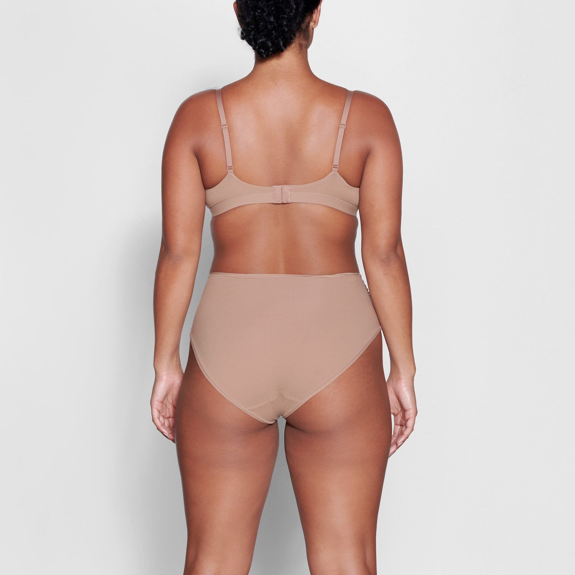 SKIMS FITS EVERYBODY FULL BRIEF | SIENNA - Sneaker Türkiye