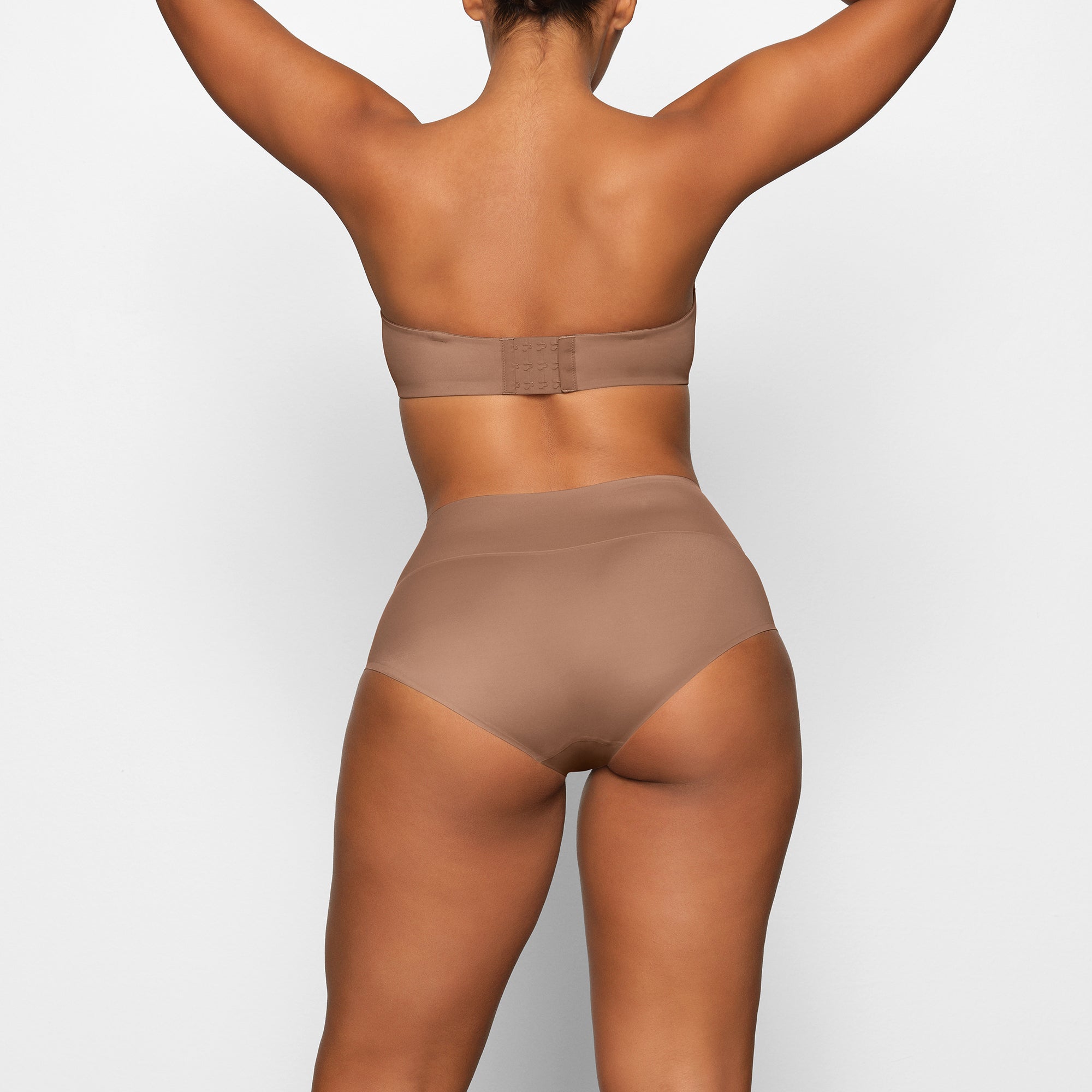 SKIMS SMOOTHING INTIMATES HIGH-WAISTED BRIEF | SIENNA - Sneaker Türkiye
