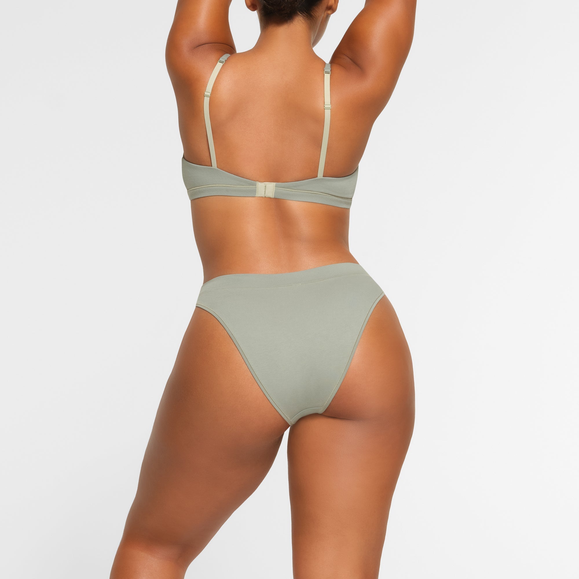 SKIMS COTTON JERSEY CHEEKY TANGA | MINERAL - Sneaker Türkiye