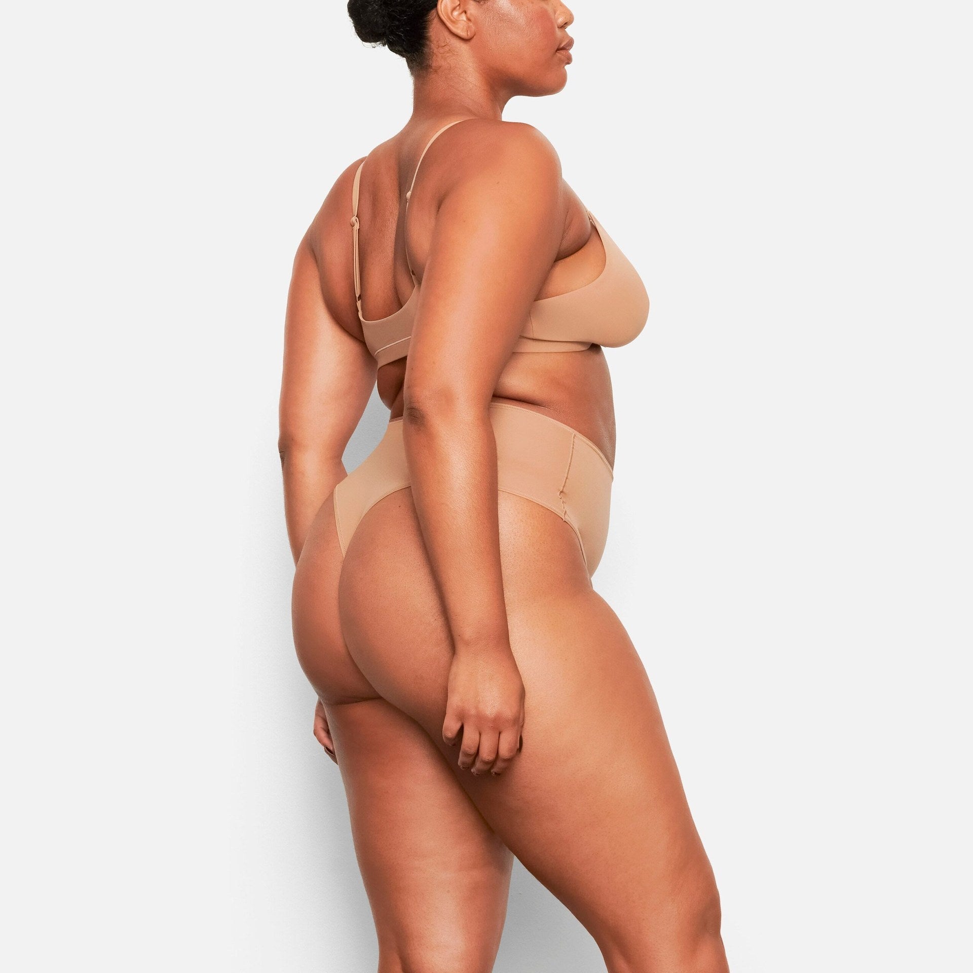 SKIMS FITS EVERYBODY HIGH-WAISTED THONG | SIENNA - Sneaker Türkiye