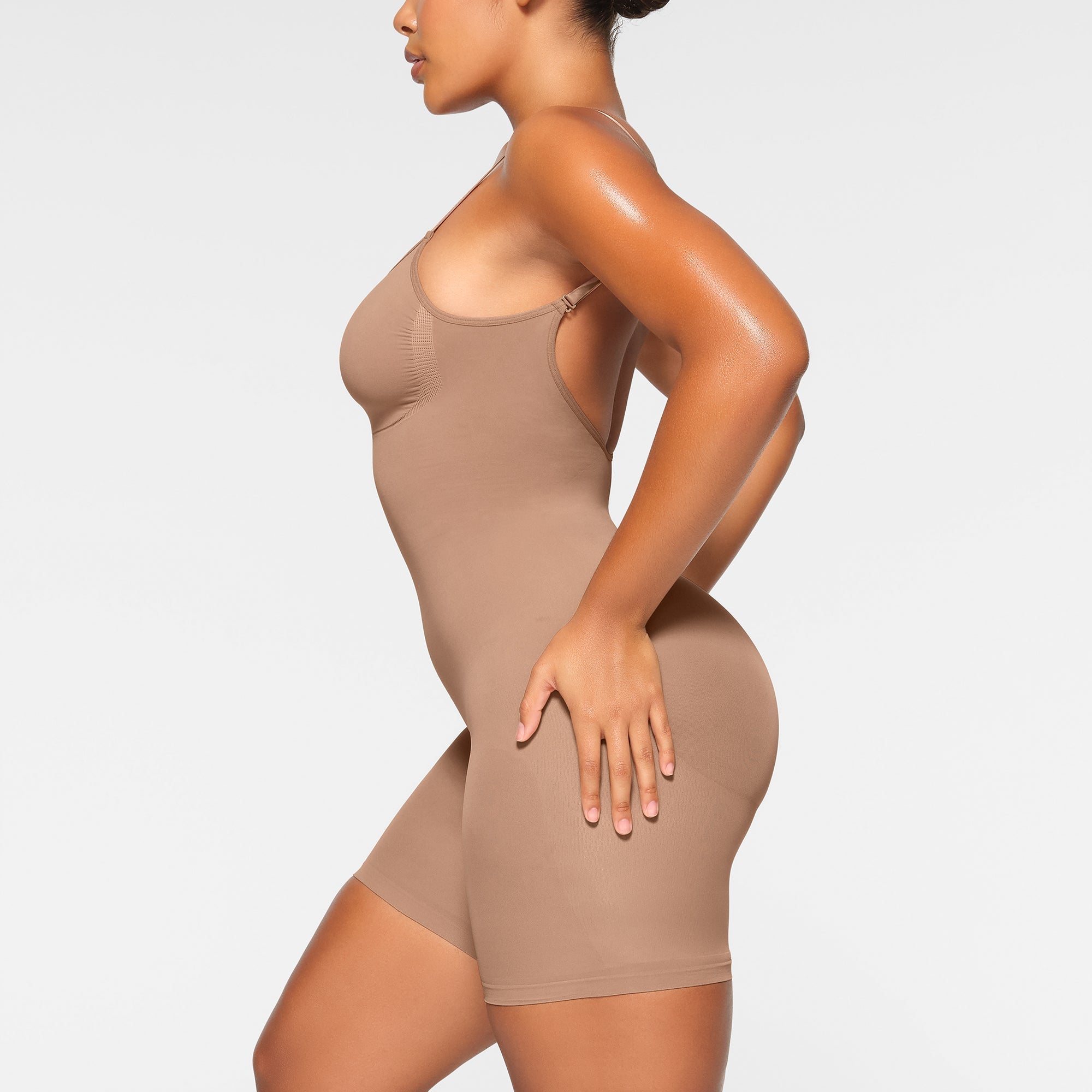 SKIMS SEAMLESS SCULPT LOW BACK MID THIGH BODYSUIT | SIENNA - Sneaker Türkiye