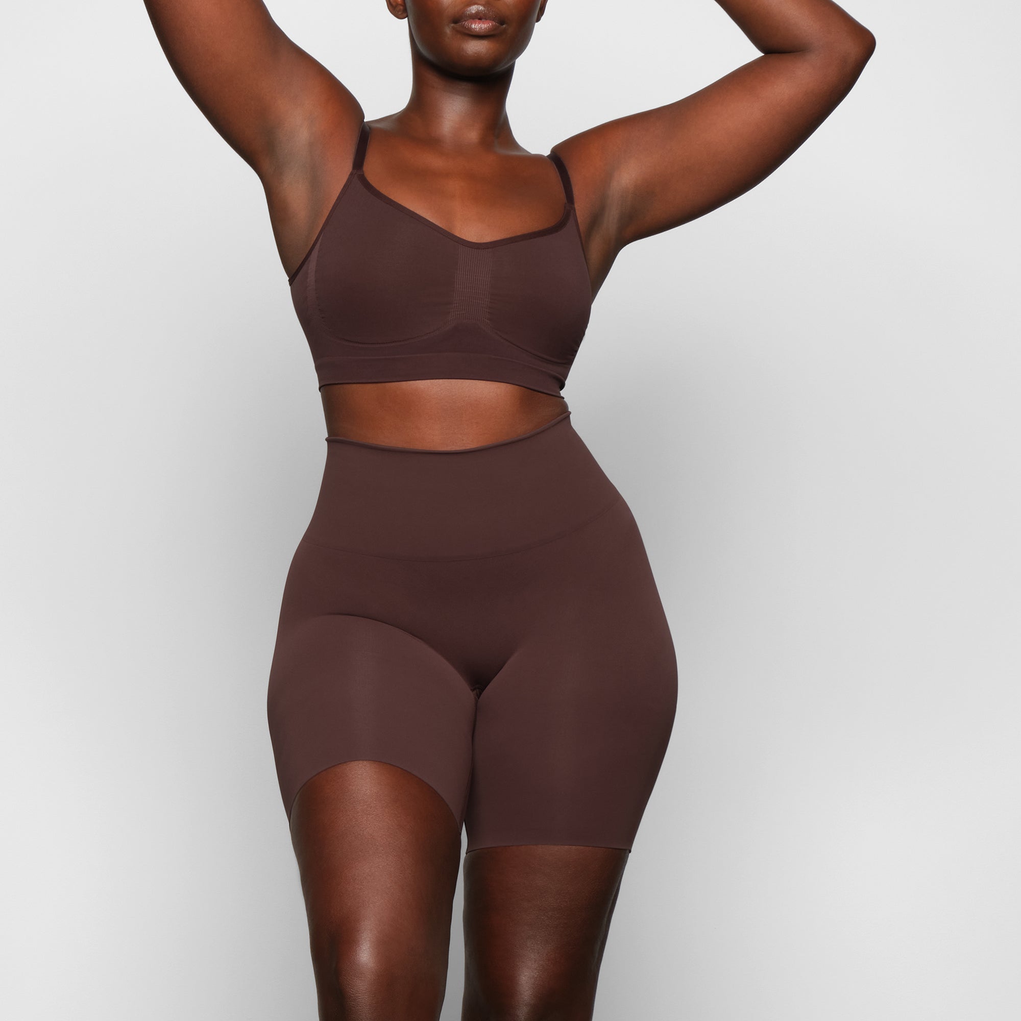 SKIMS SEAMLESS SCULPT BUTT LIFTING SHORT | COCOA - Sneaker Türkiye
