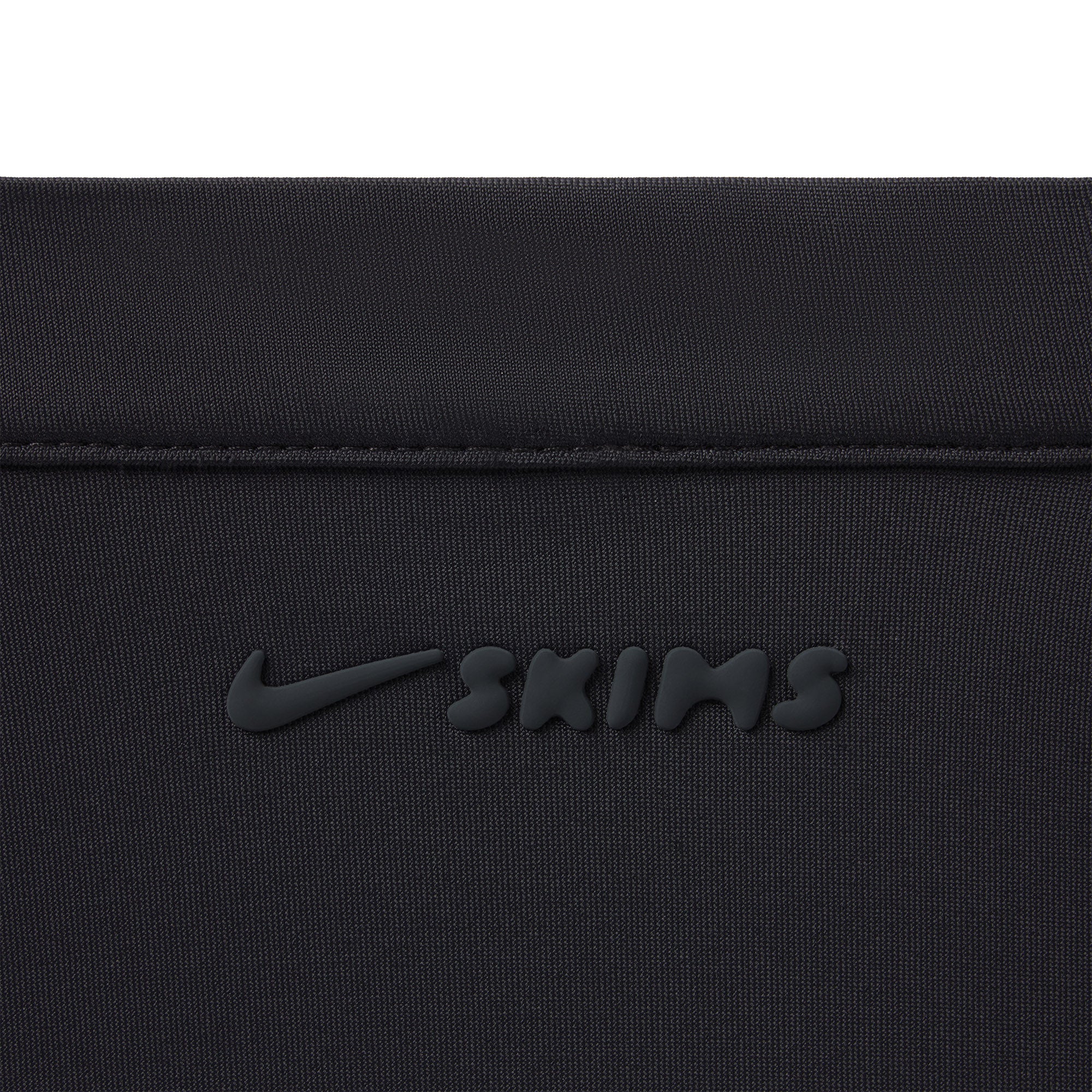 NikeSKIMS SHINE V-NECK TANK | OBSIDIAN - Sneaker Türkiye