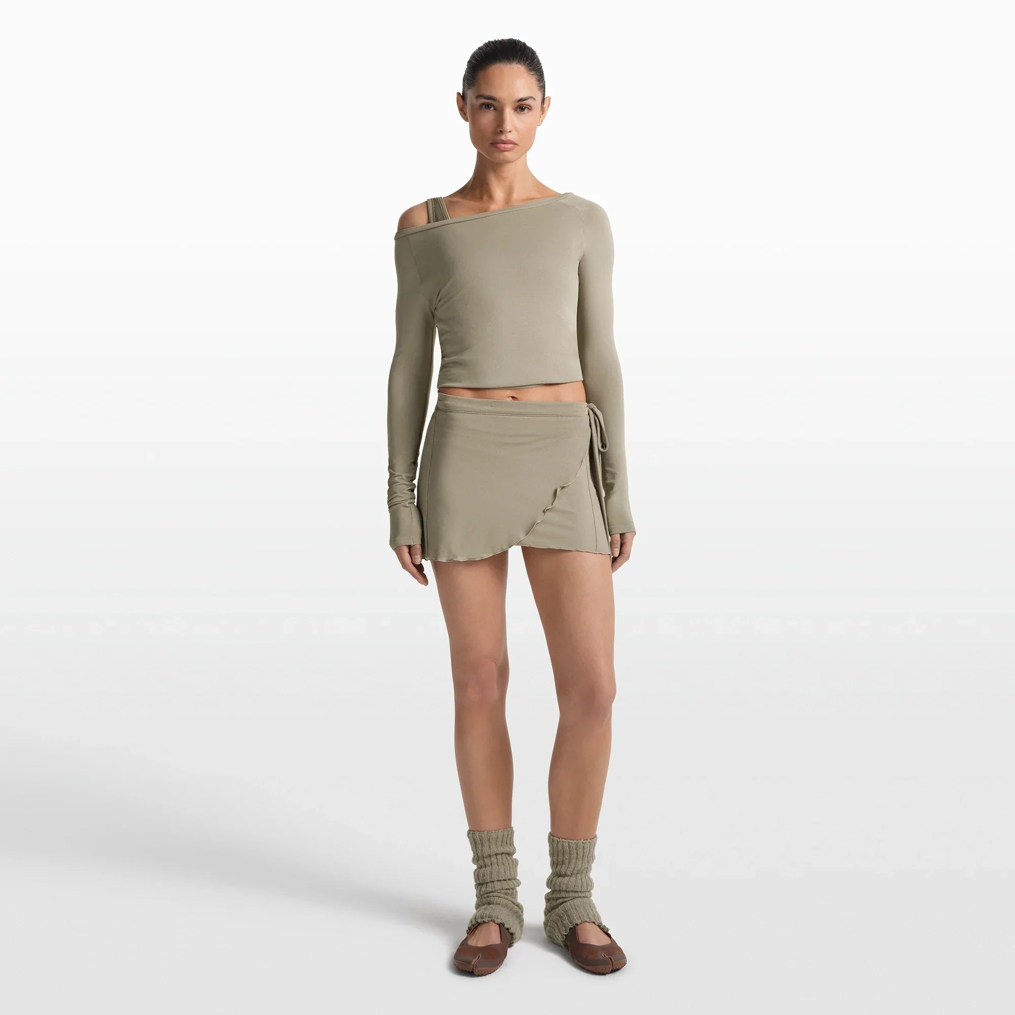 NikeSKIMS STRETCH KNIT WRAP SKIRT | DUNE - Sneaker Türkiye