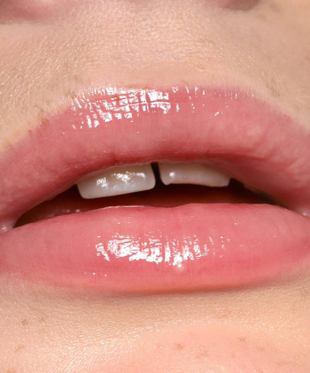 Refy Lip Gloss – Dudak Parlatıcı - Sneaker Türkiye