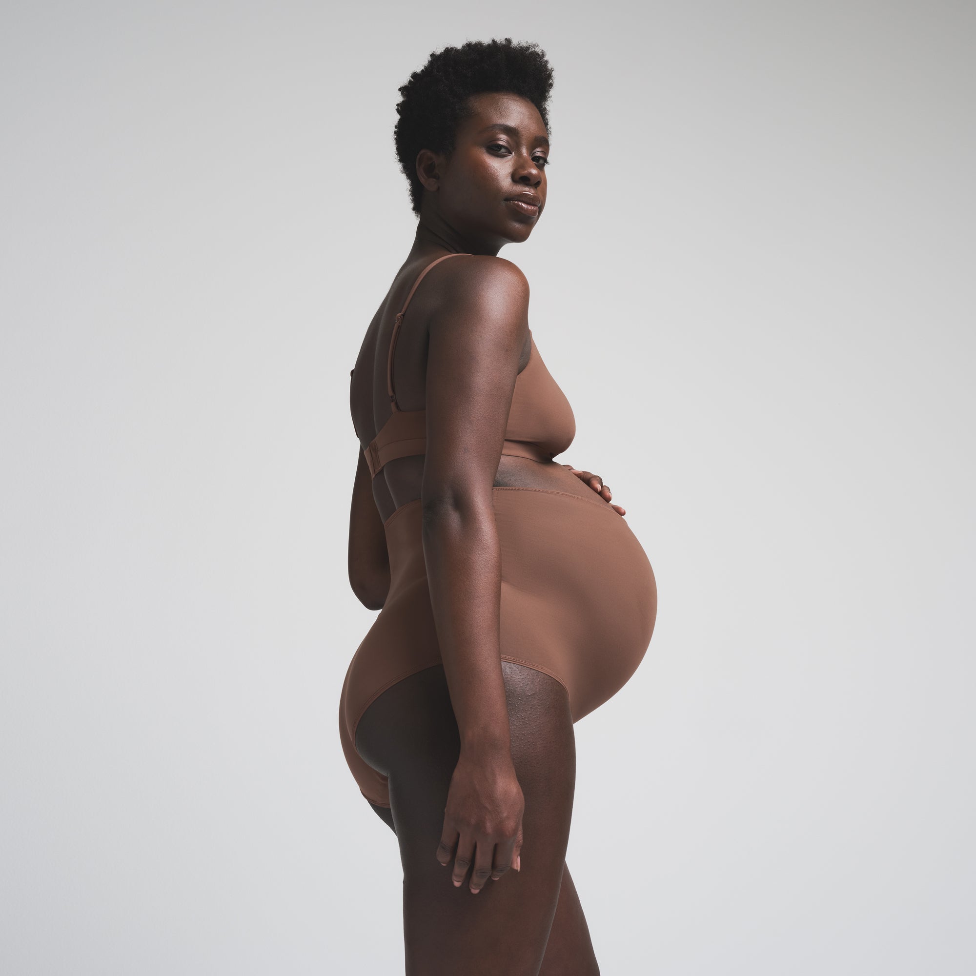 SKIMS FITS EVERYBODY MATERNITY NURSING SCOOP BRALETTE | JASPER - Sneaker Türkiye