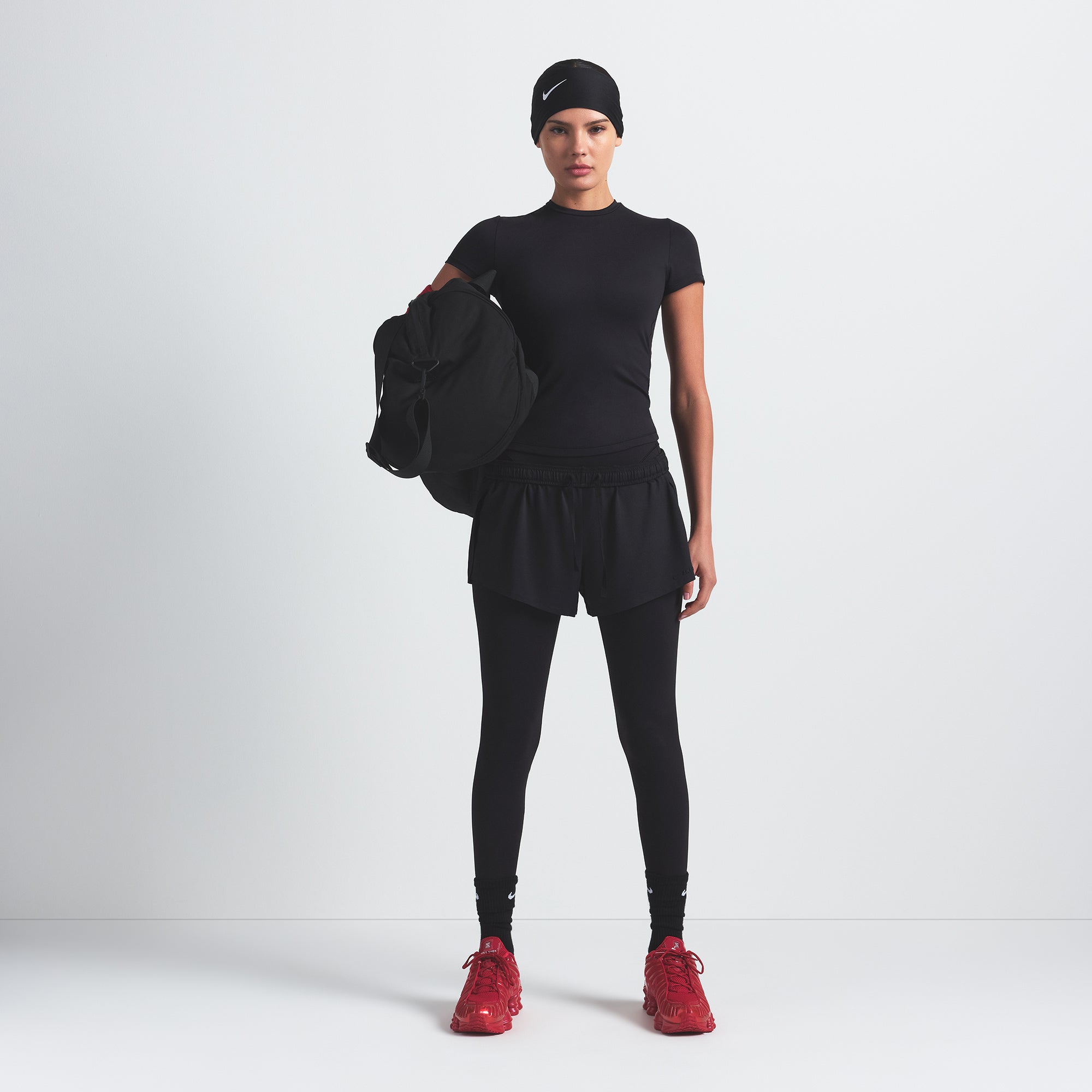 NikeSKIMS MATTE PADDED BABY TEE | OBSIDIAN - Sneaker Türkiye