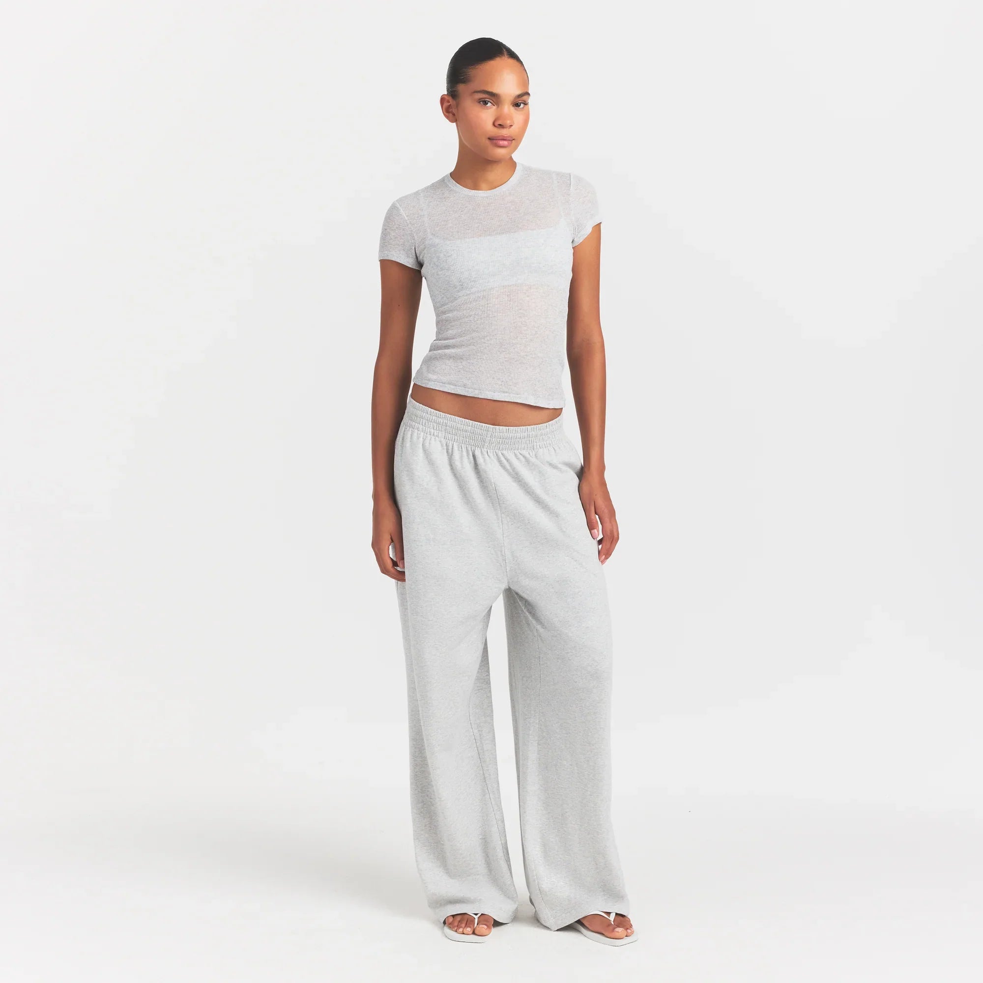SKIMS SHEER RIB T-SHIRT | LIGHT HEATHER GREY - Sneaker Türkiye