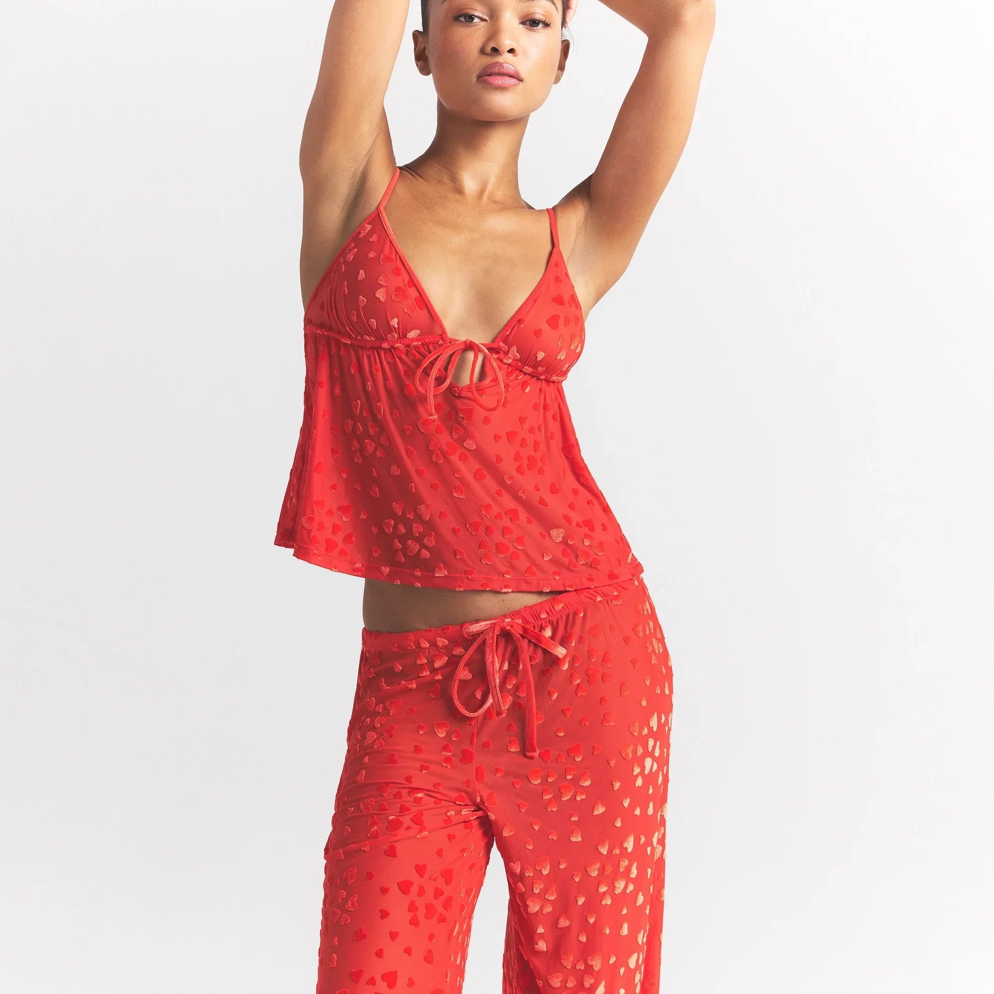 SKIMS SHEER VELVET CAMI AND PANT SET | RUBY - Sneaker Türkiye