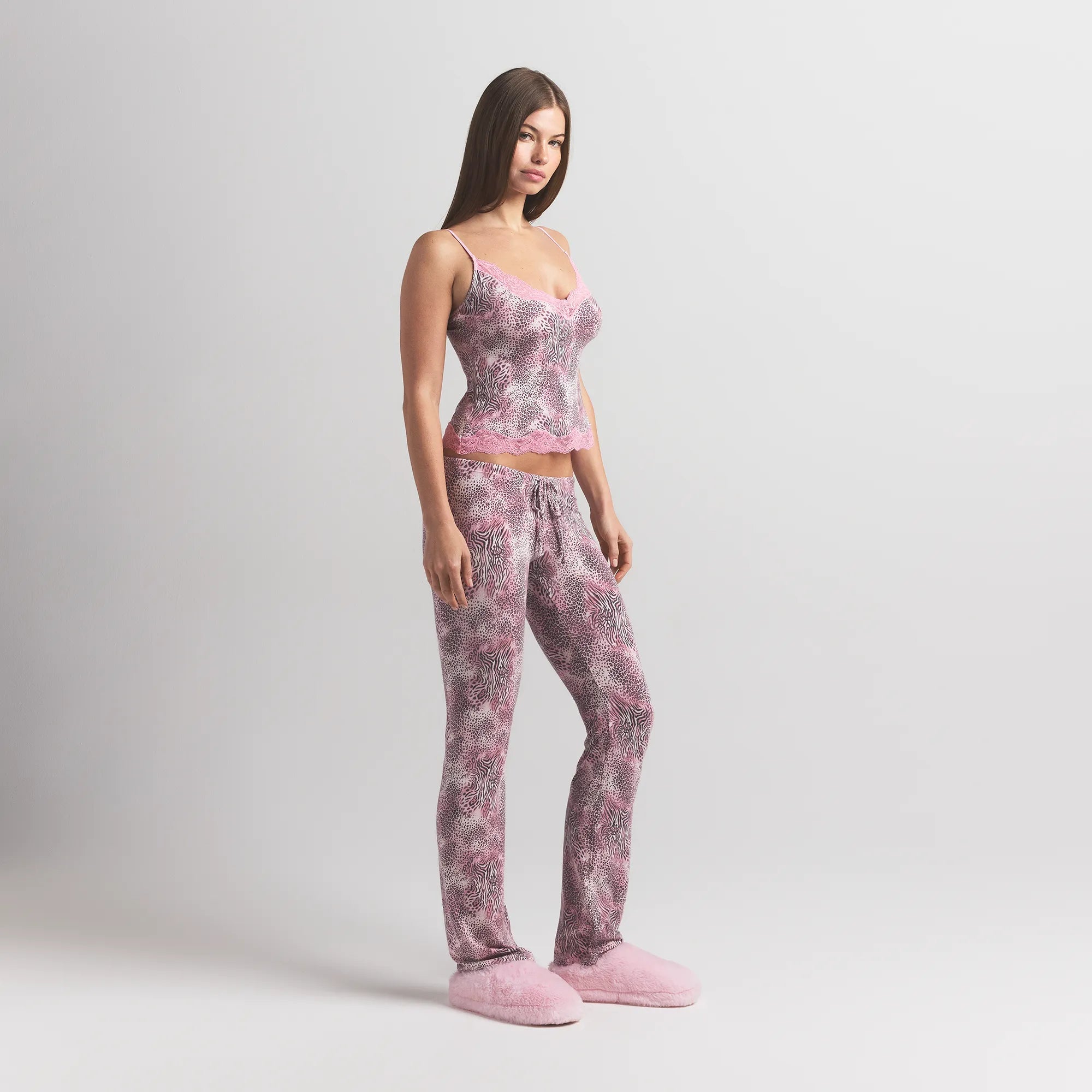 SKIMS SLEEP LACE CAMI AND PANT SET | BLOOM MINI MULTI ANIMAL - Sneaker Türkiye