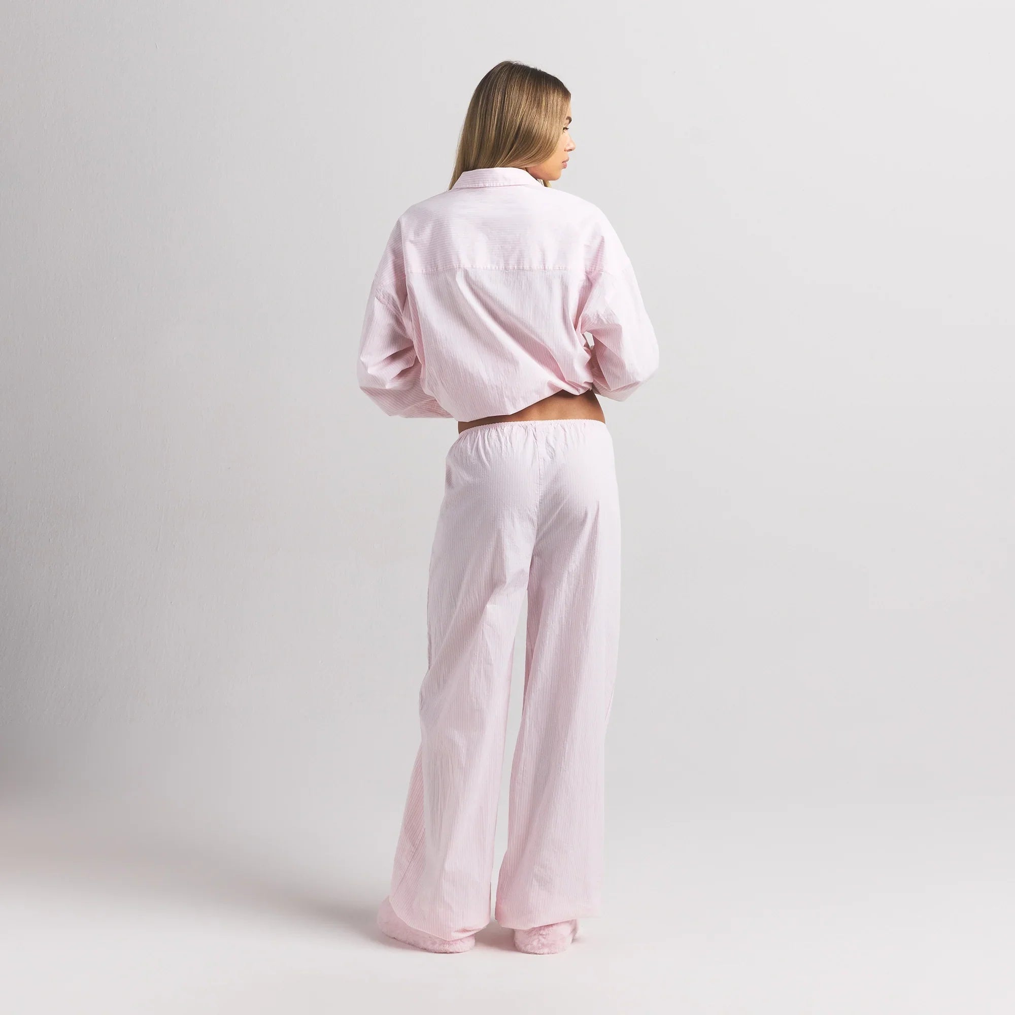 SKIMS COTTON POPLIN OVERBedenD SLEEP SET | CHERRY BLOSSOM STRIPE - Sneaker Türkiye