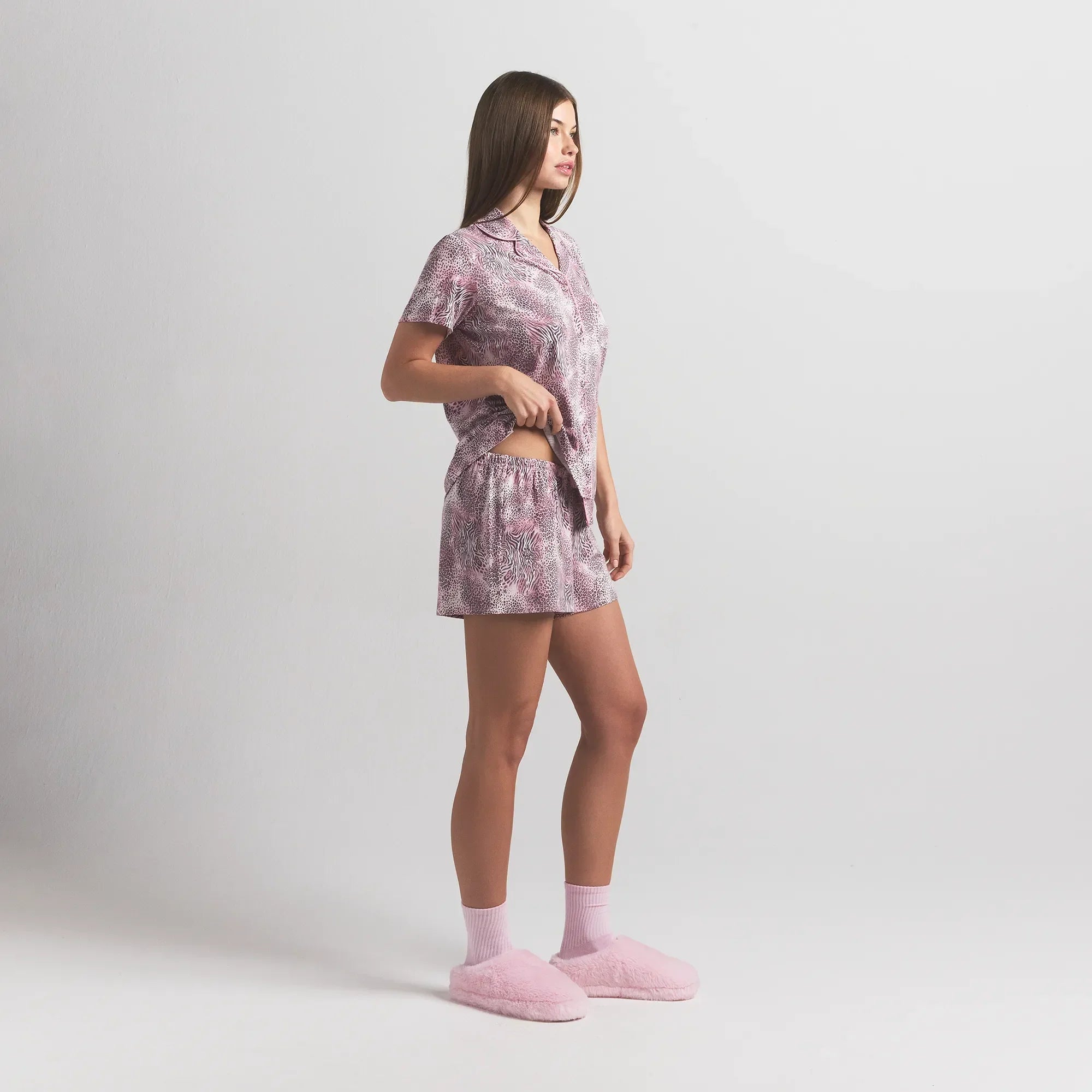 SKIMS SLEEP SHORT SLEEVE BUTTON UP SET | BLOOM MINI MULTI ANIMAL - Sneaker Türkiye