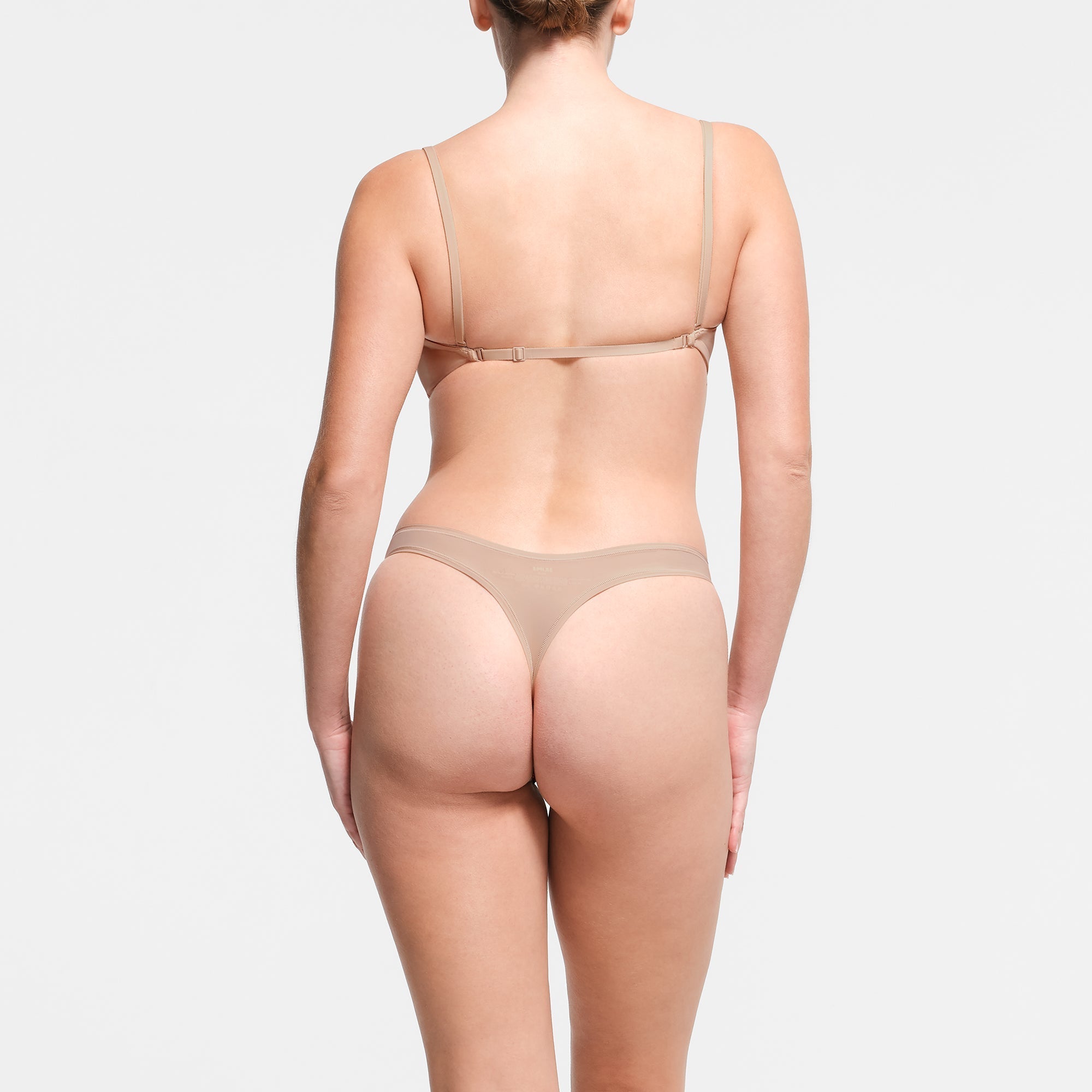 SKIMS MULTI-WAY BRA | CLAY - Sneaker Türkiye