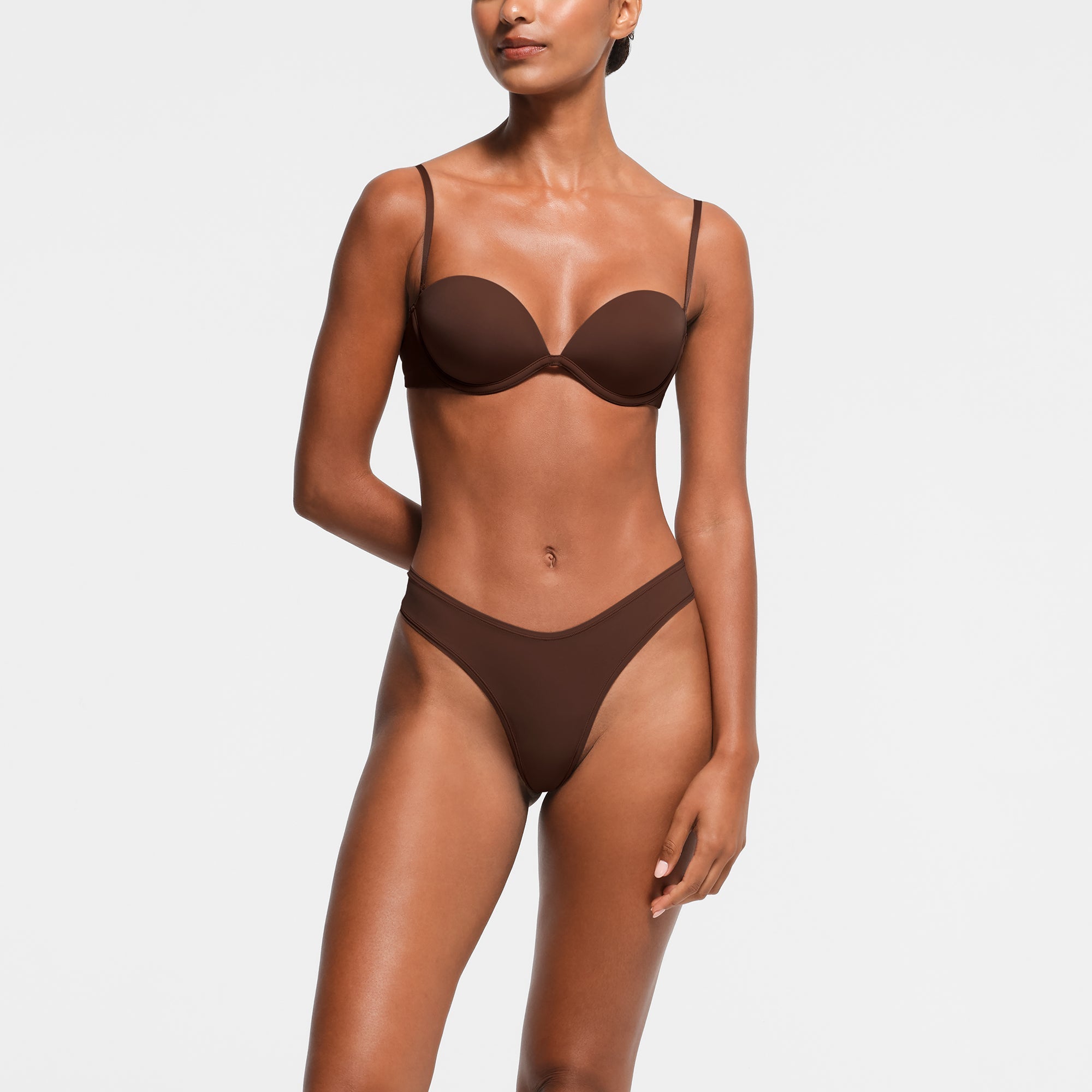 SKIMS MULTI-WAY BRA | COCOA - Sneaker Türkiye