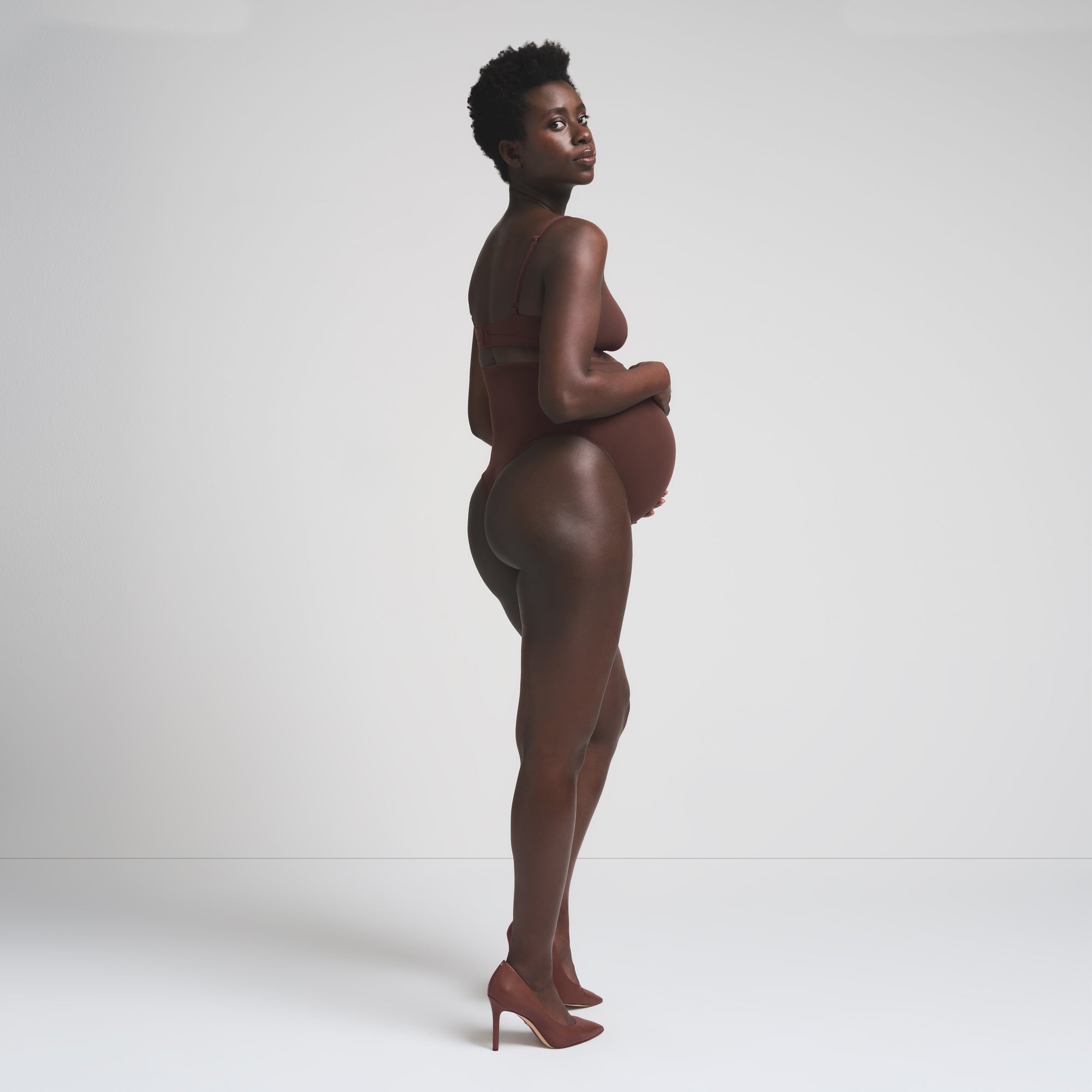 SKIMS FITS EVERYBODY MATERNITY HIGH-WAISTED THONG | COCOA - Sneaker Türkiye
