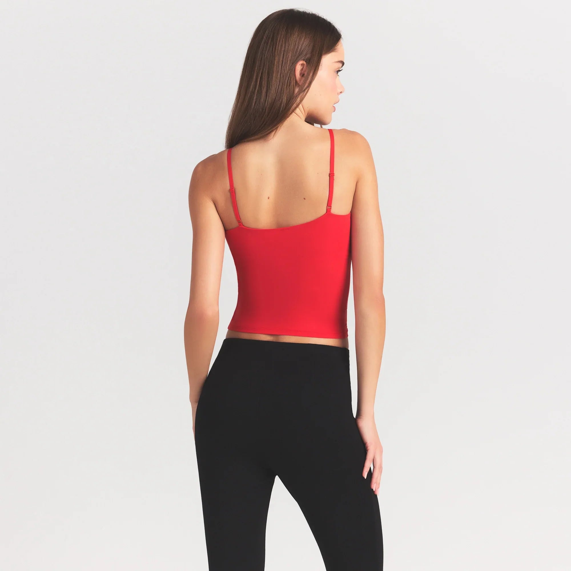 SKIMS FITS EVERYBODY CAMI | CHERRY - Sneaker Türkiye