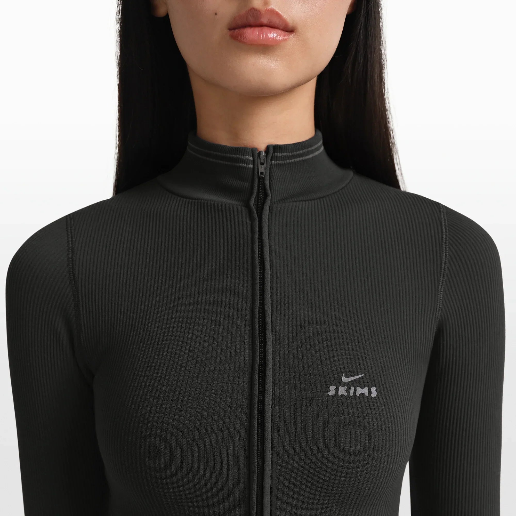 NikeSKIMS RIBBED SEAMLESS ZIP UP CROP JACKET | OBSIDIAN - Sneaker Türkiye