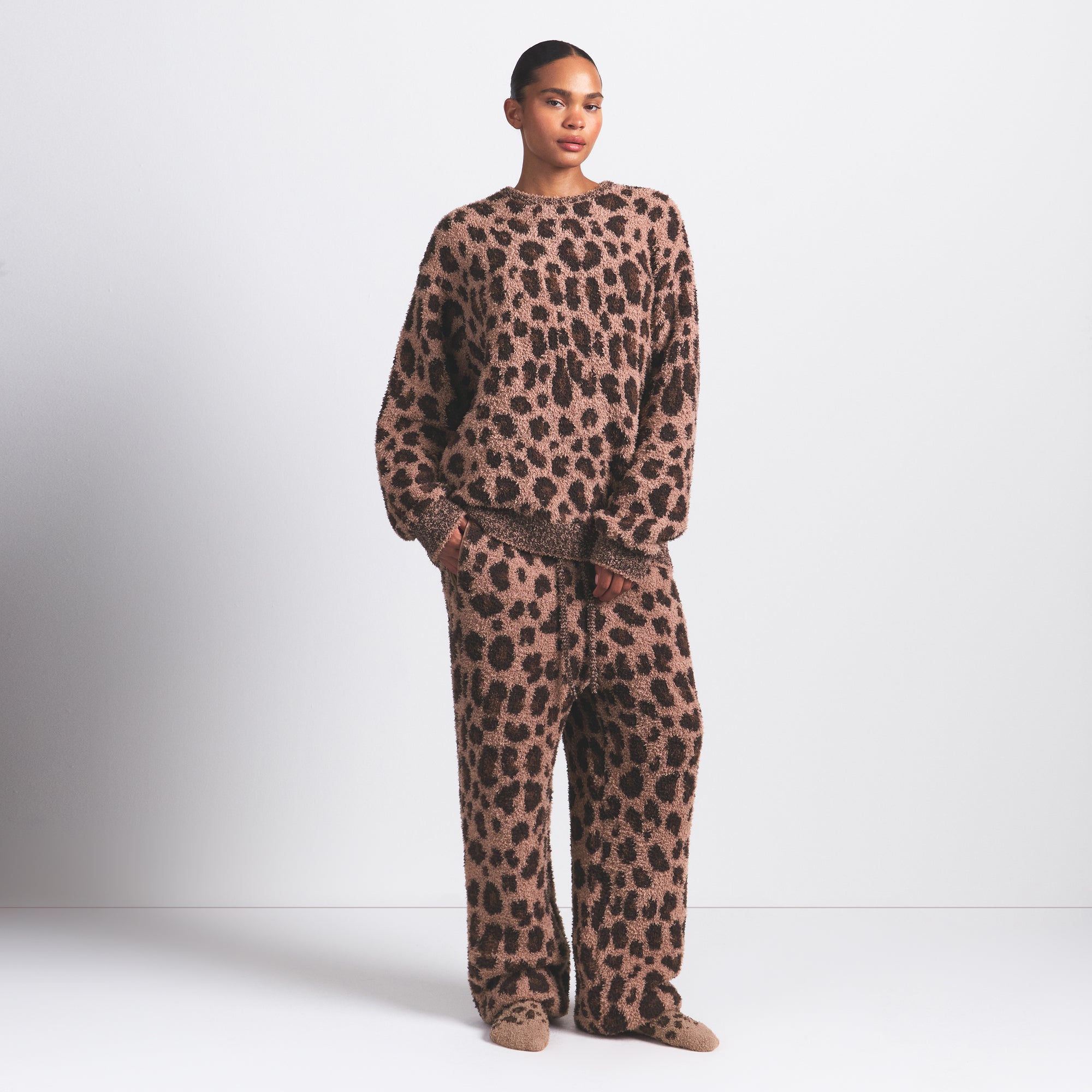 SKIMS COZY OVERBedenD CREWNECK PULLOVER | SIENNA LEOPARD PRINT - Sneaker Türkiye